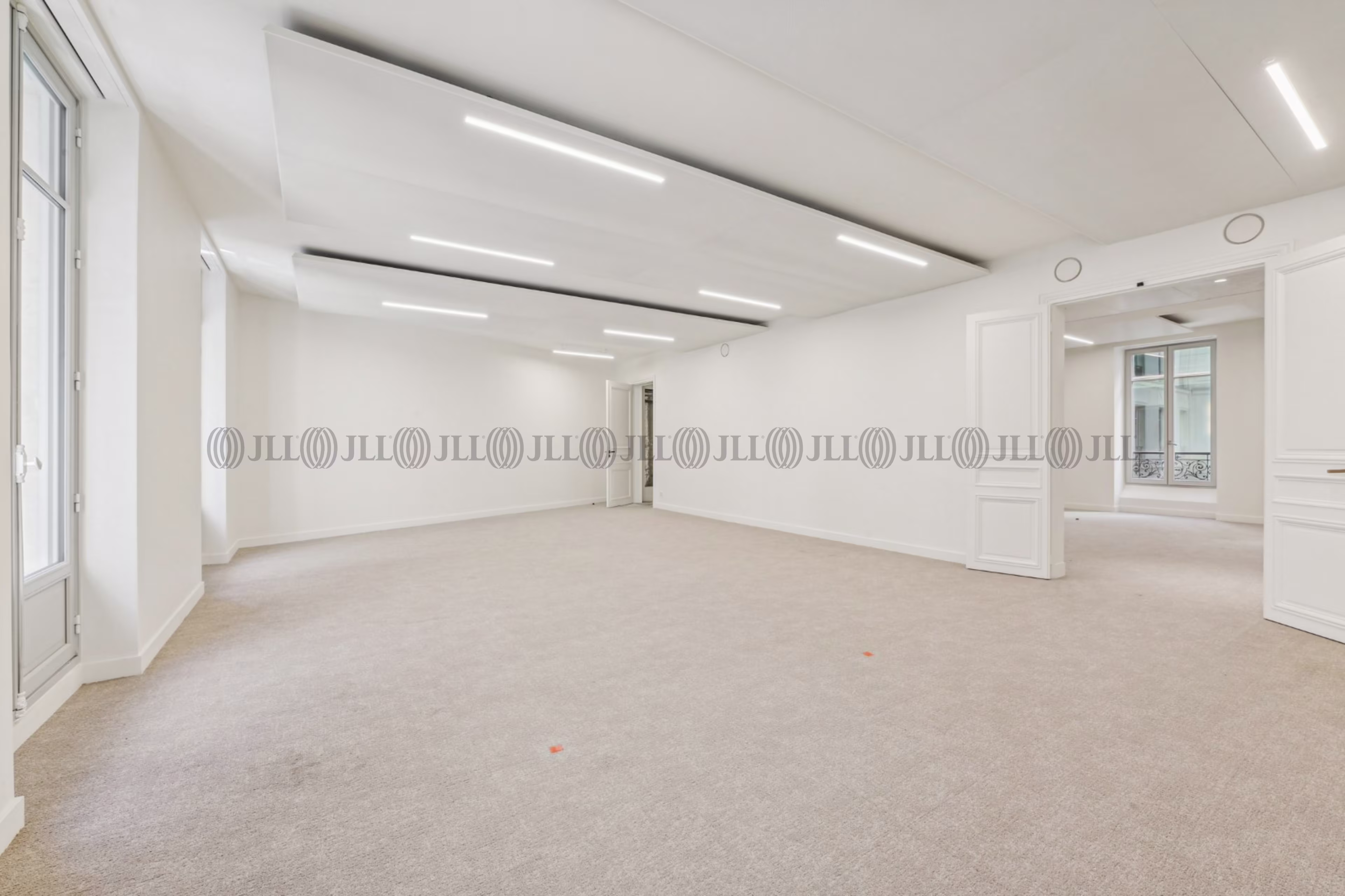 122 RUE LA BOETIE