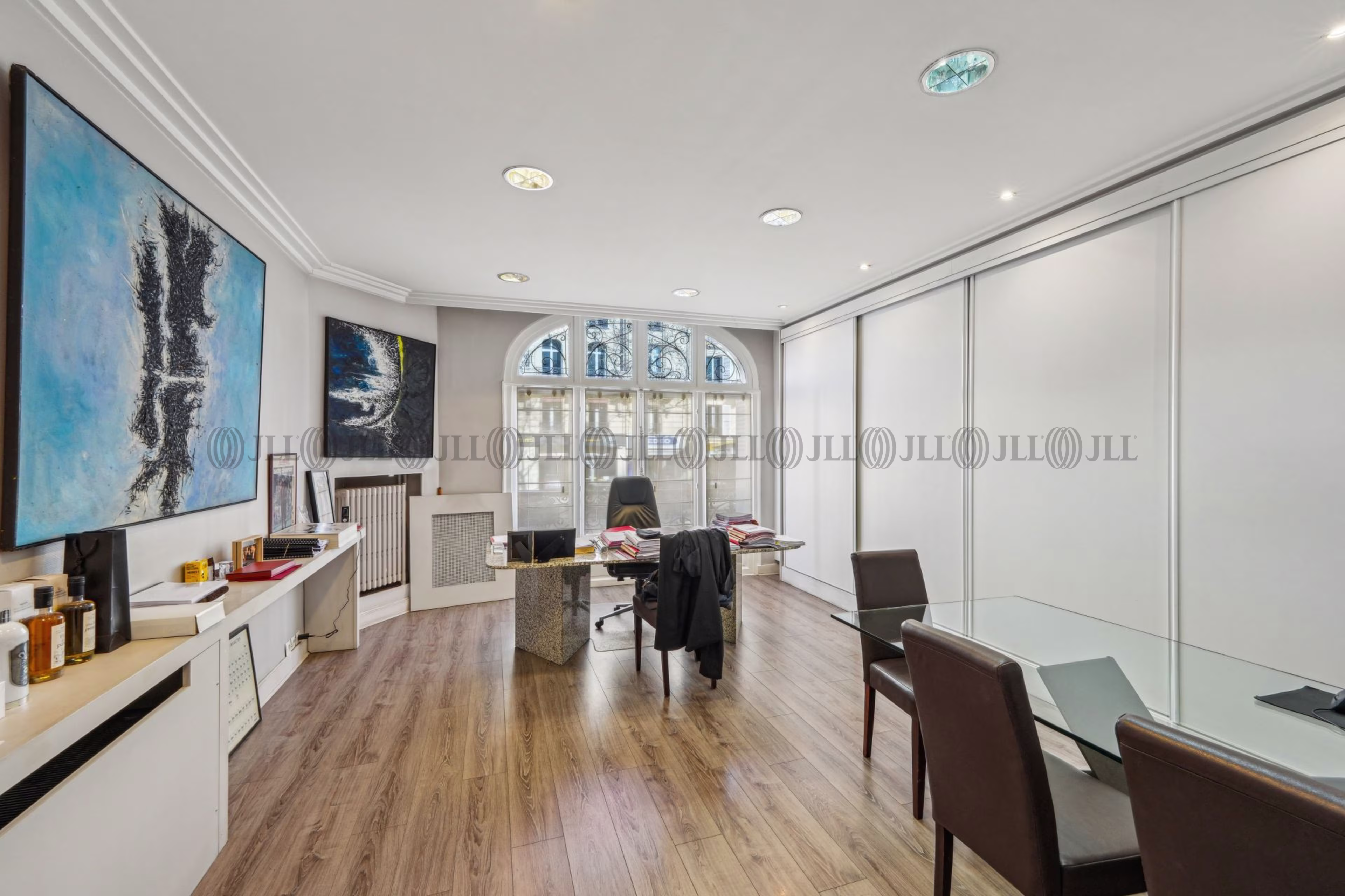 121 AVENUE DE VILLIERS