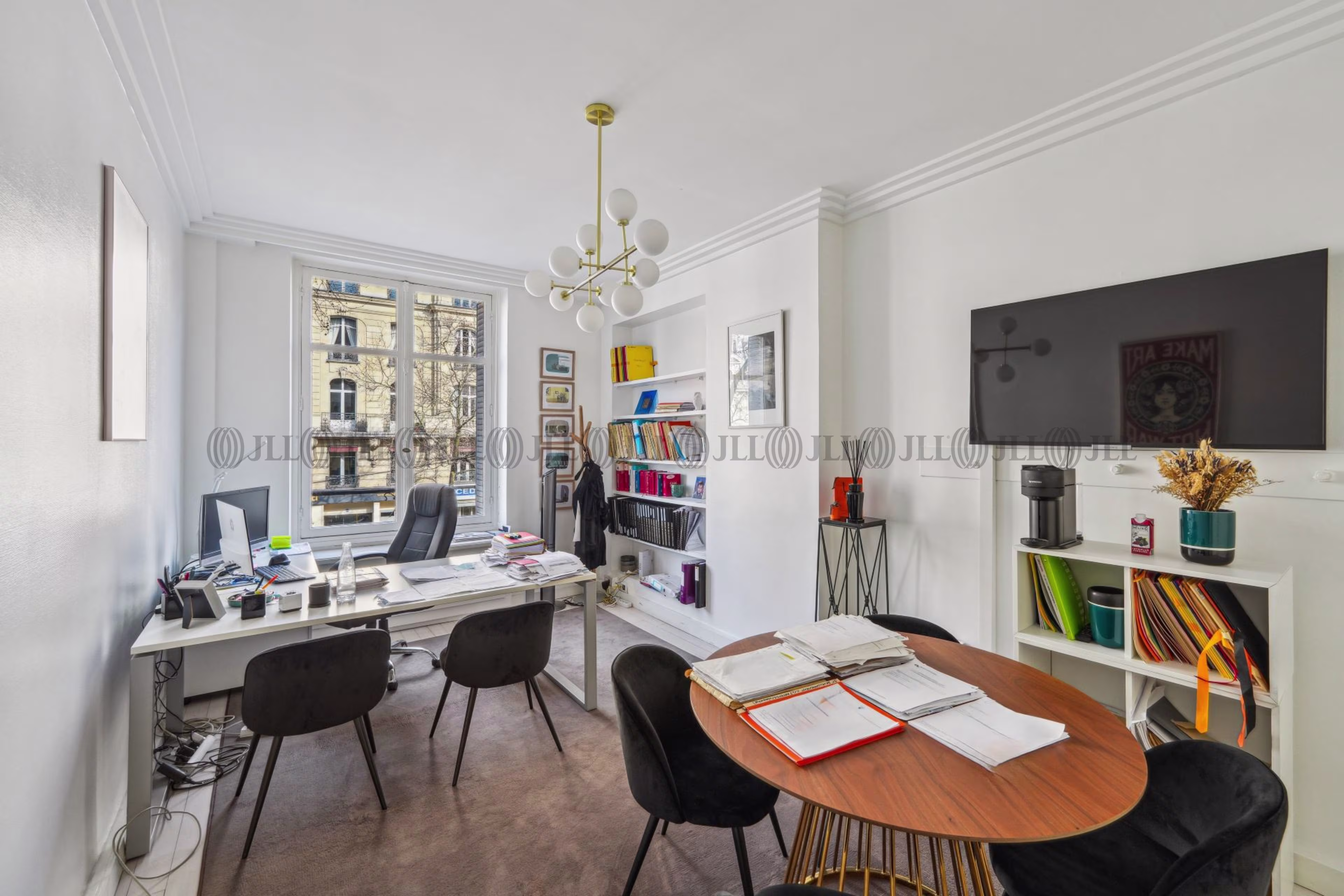 121 AVENUE DE VILLIERS