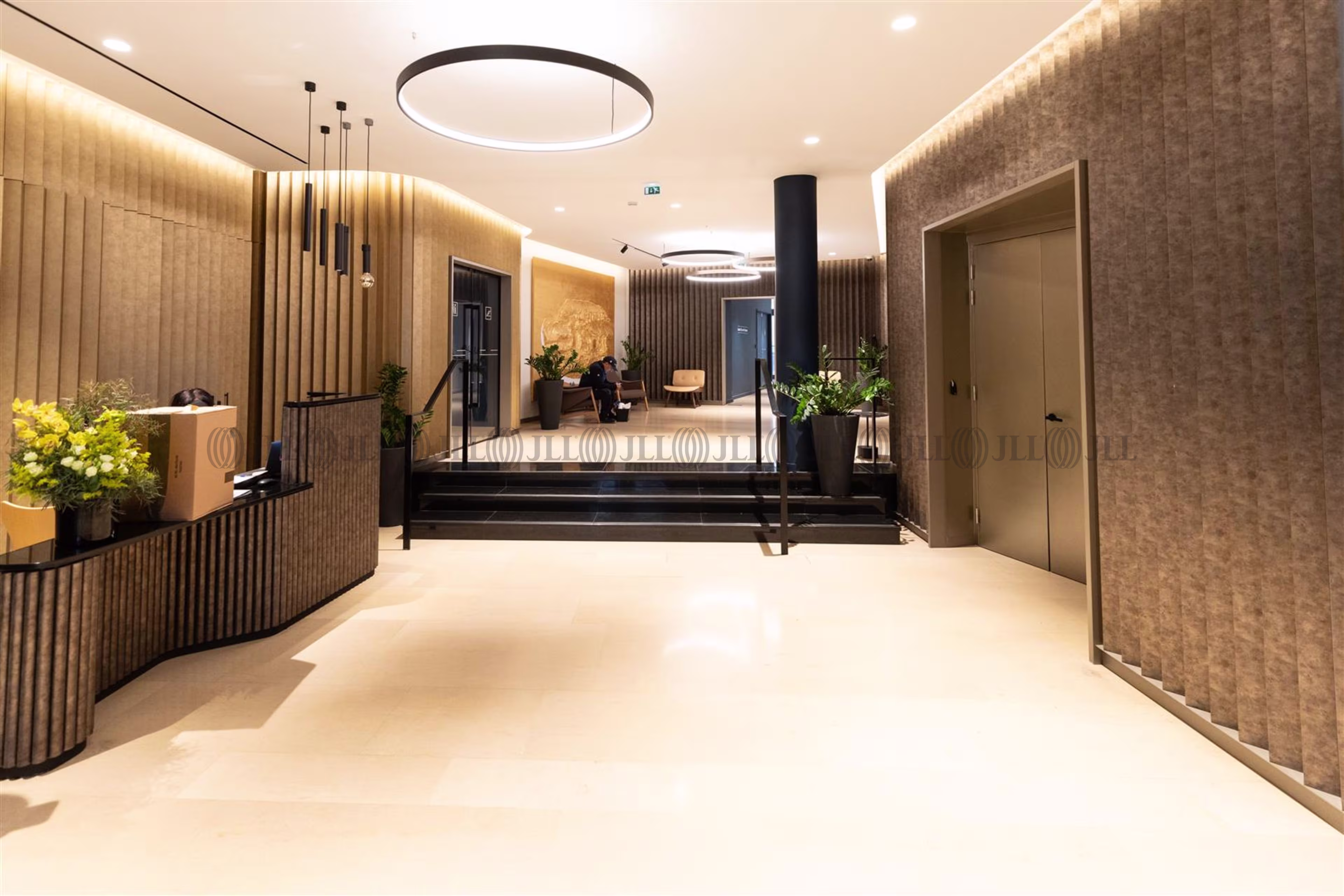 27 RUE DE LA VILLE L'EVEQUE