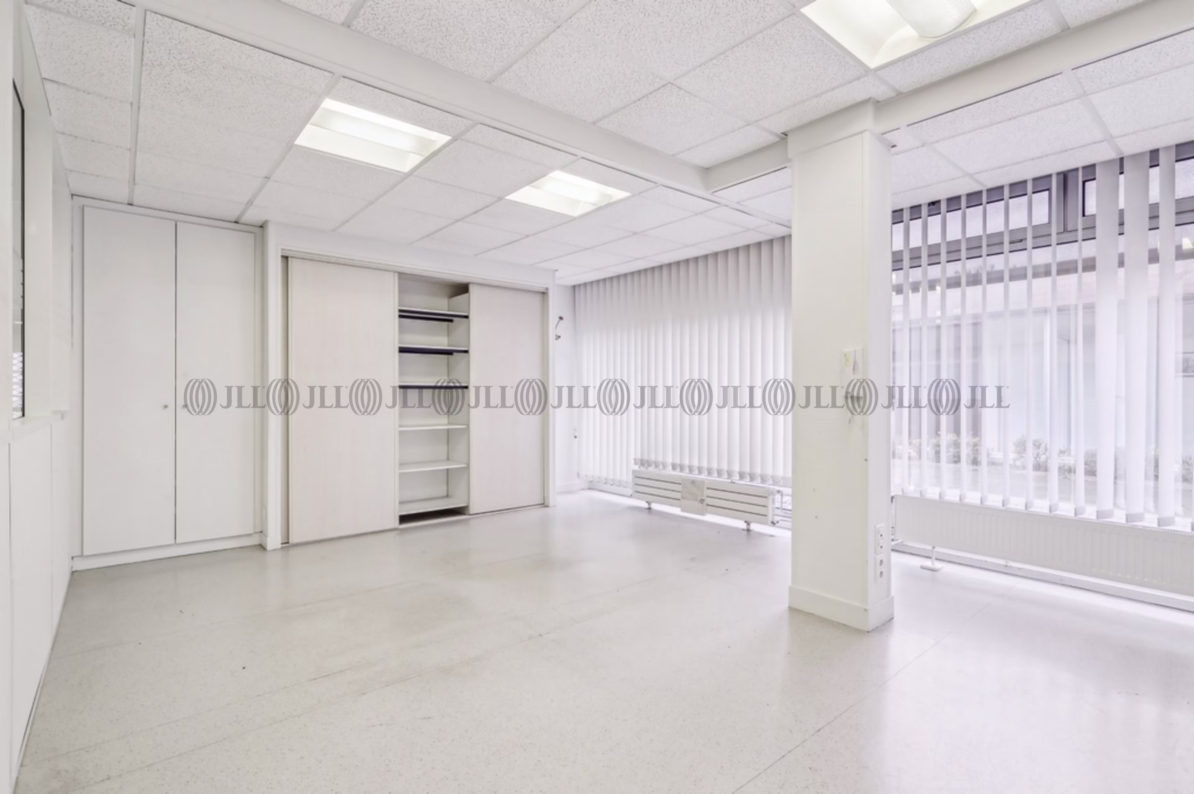 92 RUE DES STATIONS