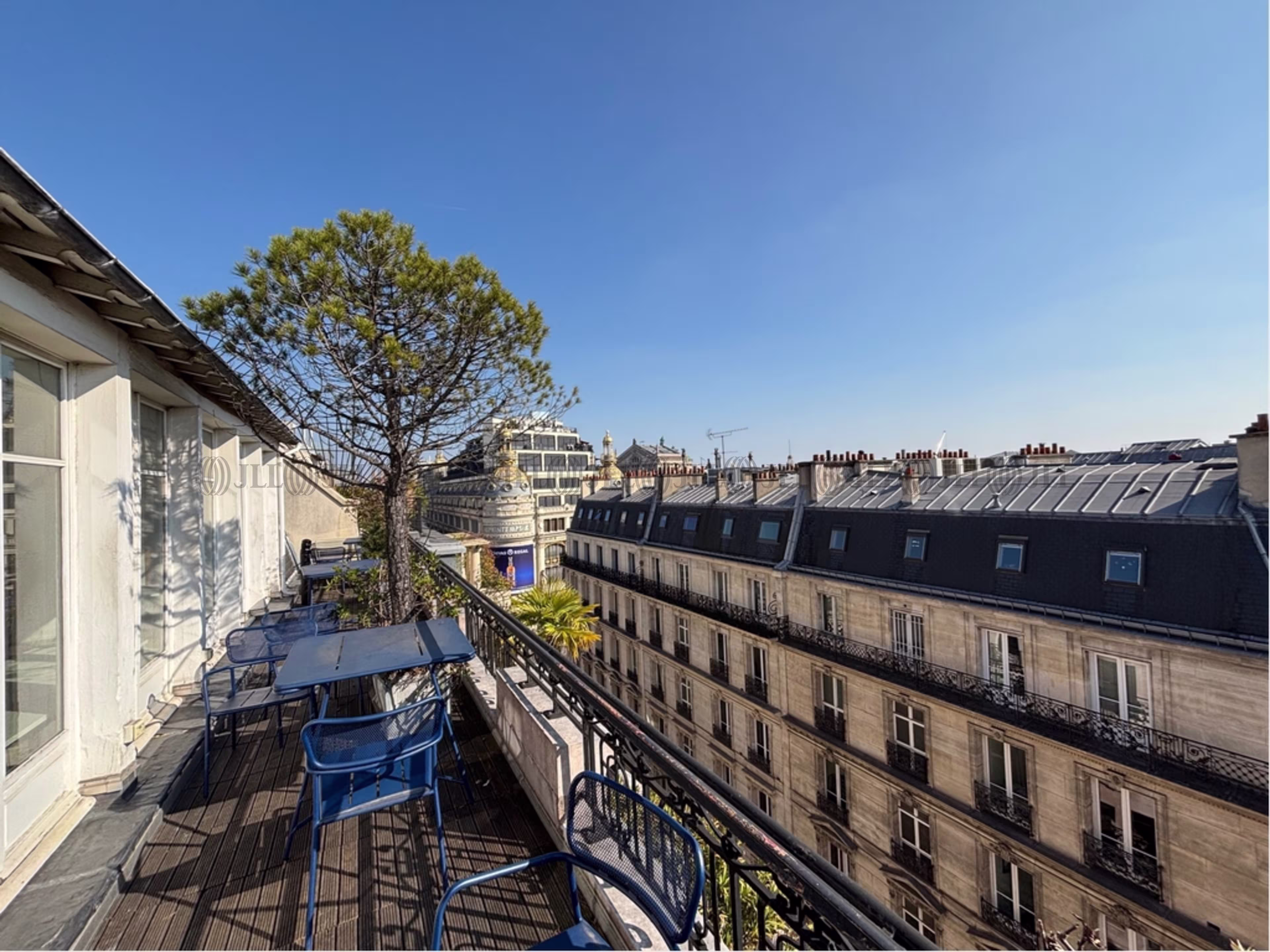 124-126 RUE DE PROVENCE
