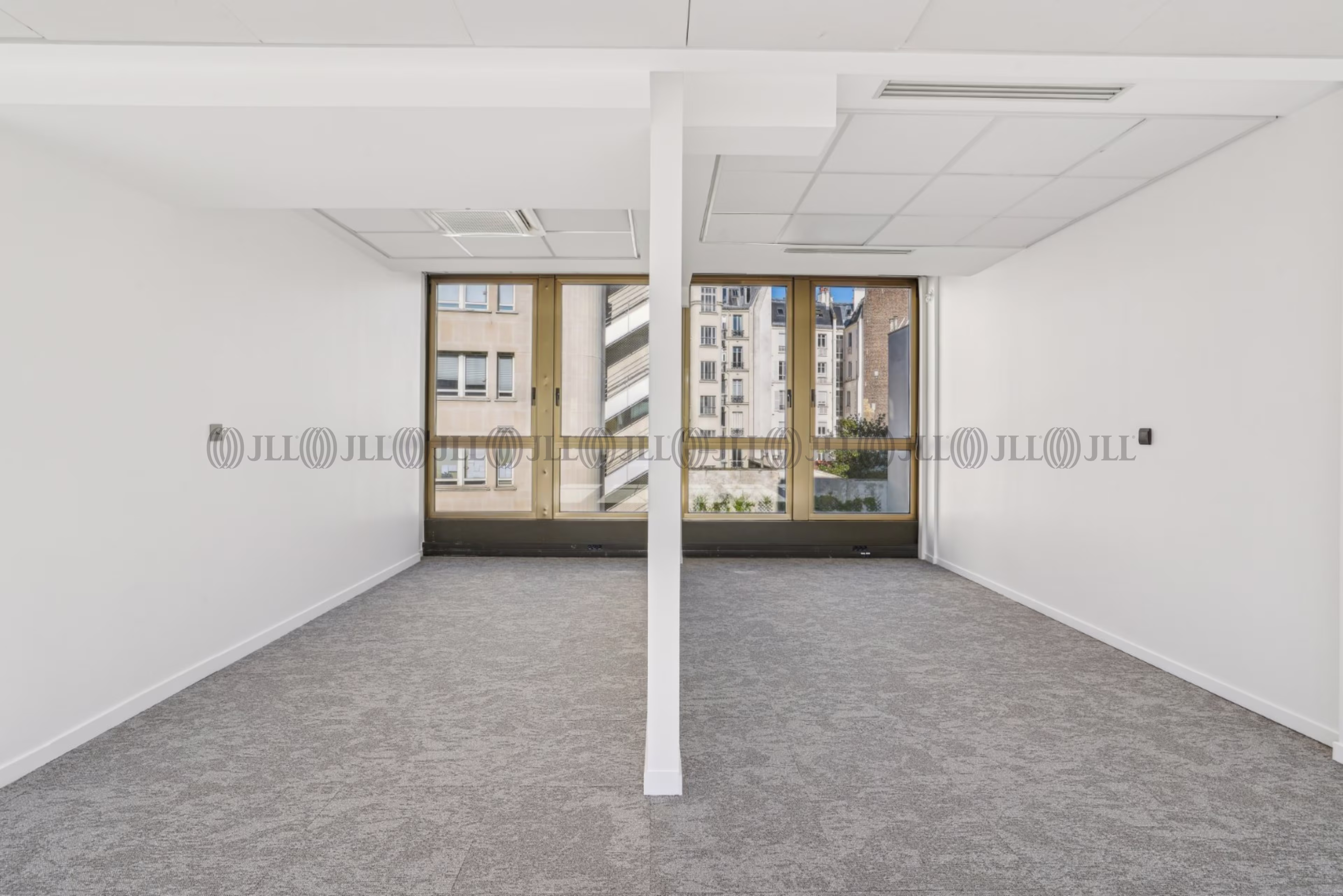 27-29 RUE DES POISSONNIERS