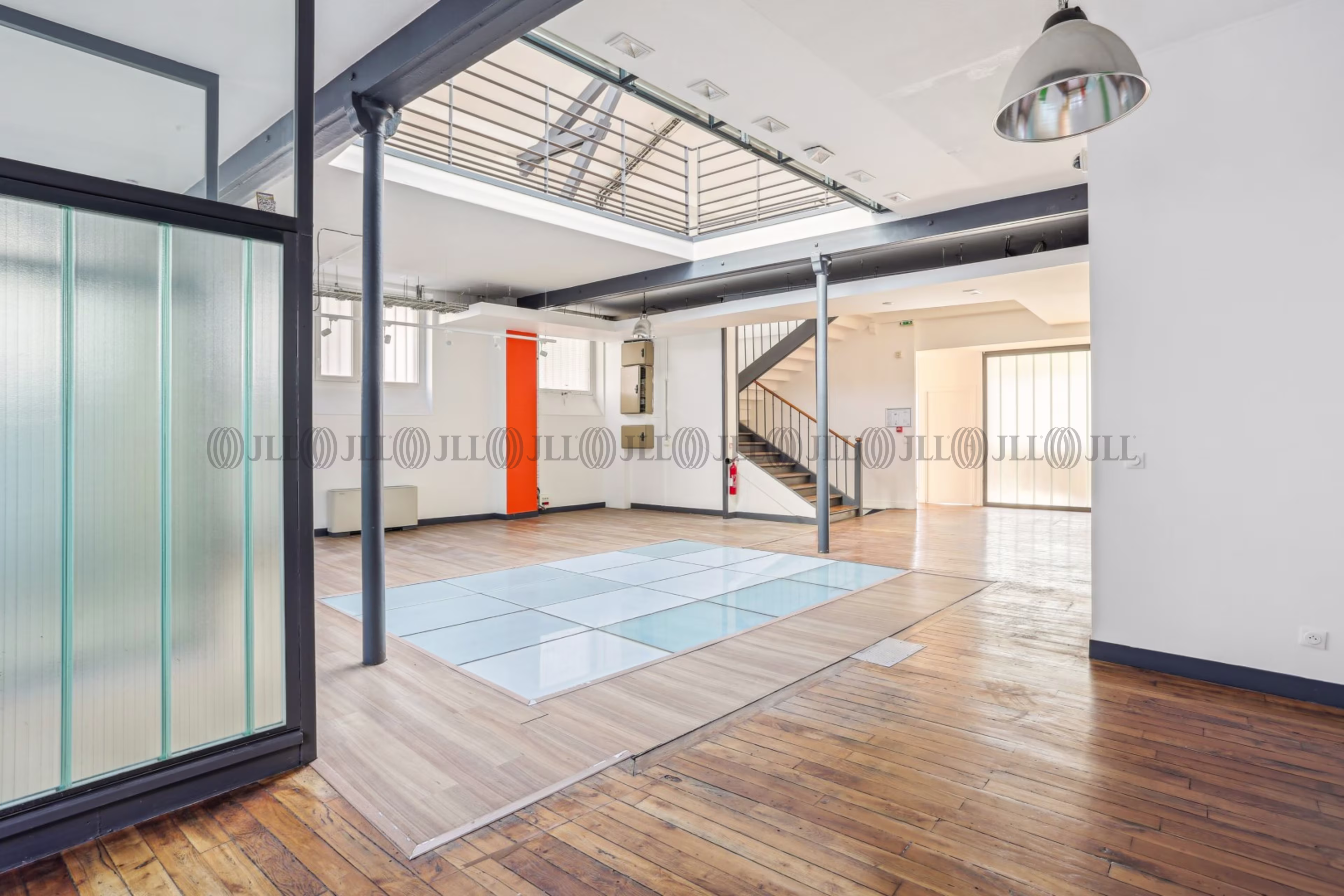 47 RUE LOUISE MICHEL