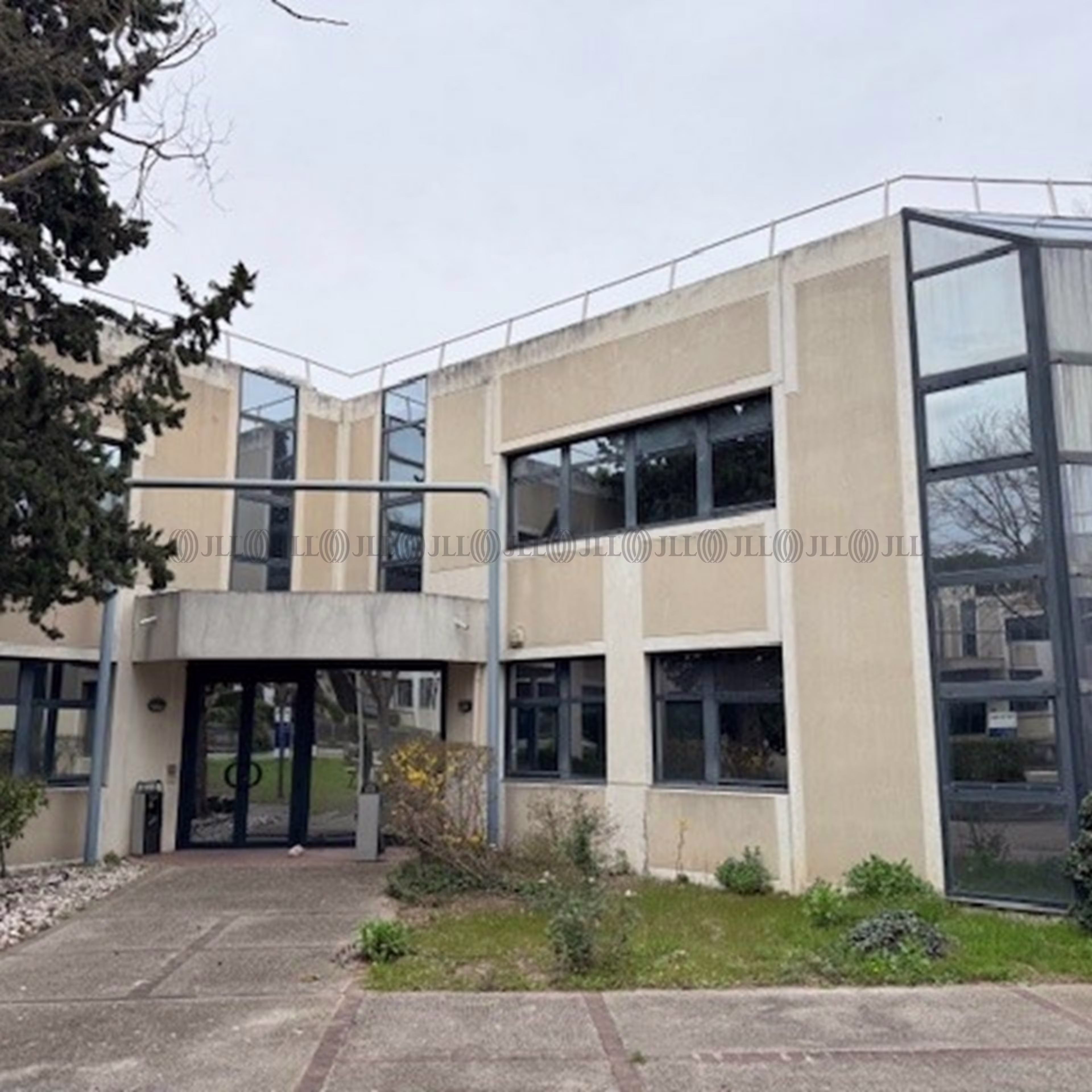 350 AVENUE JEAN RENE GUILLIBERT GAUTIER DE LA LAUZIERE