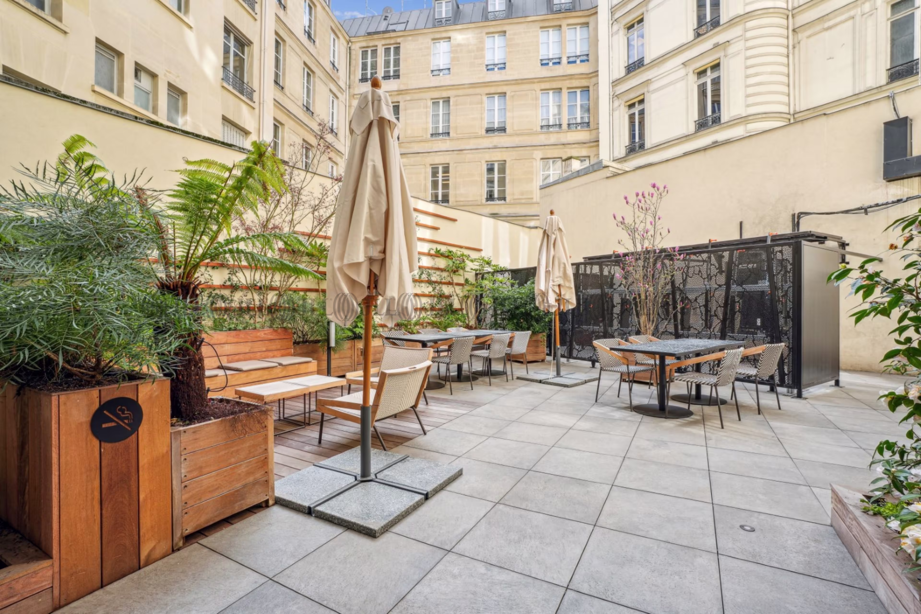 37 AVENUE DES CHAMPS ELYSEES