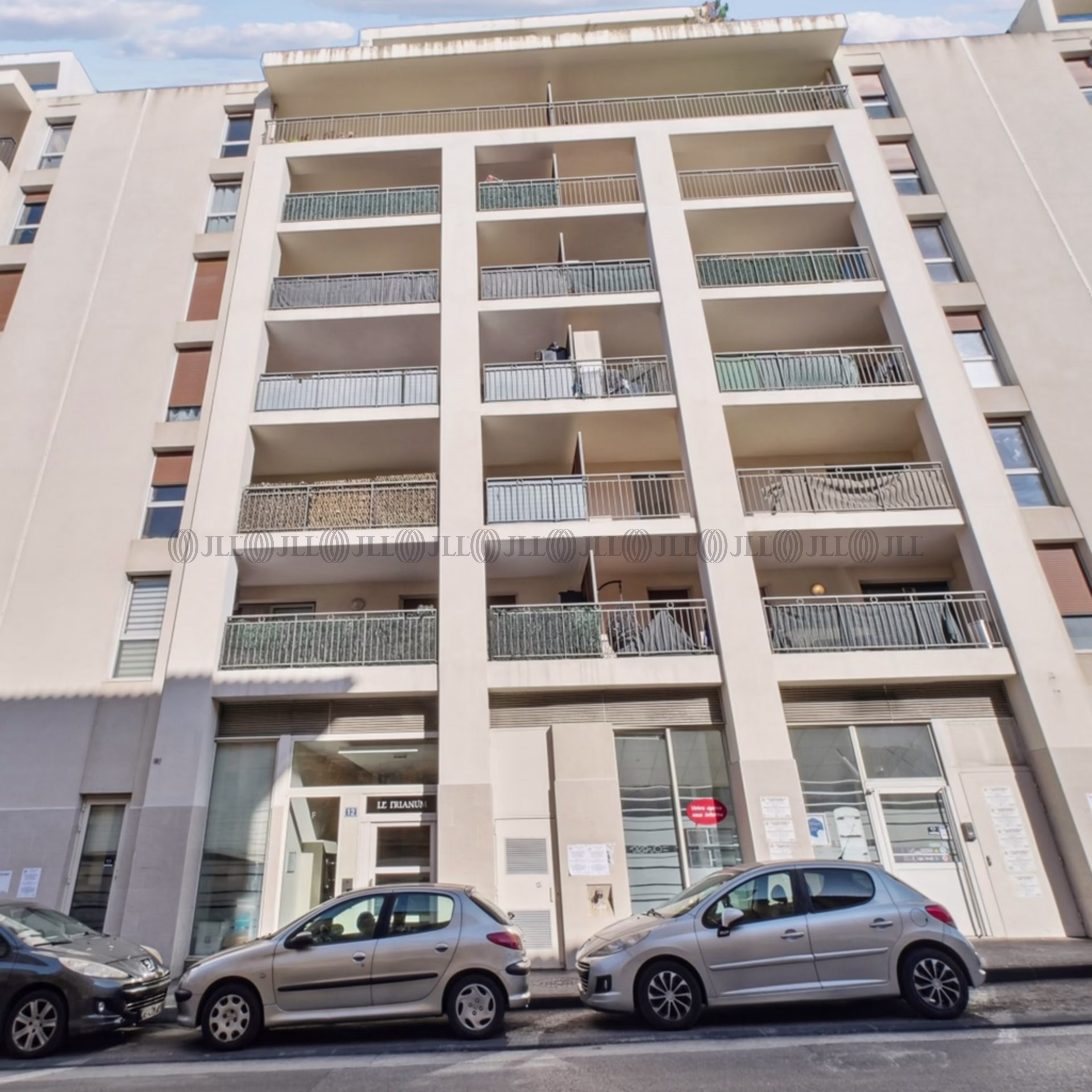 8-14 RUE LEON GOZLAN