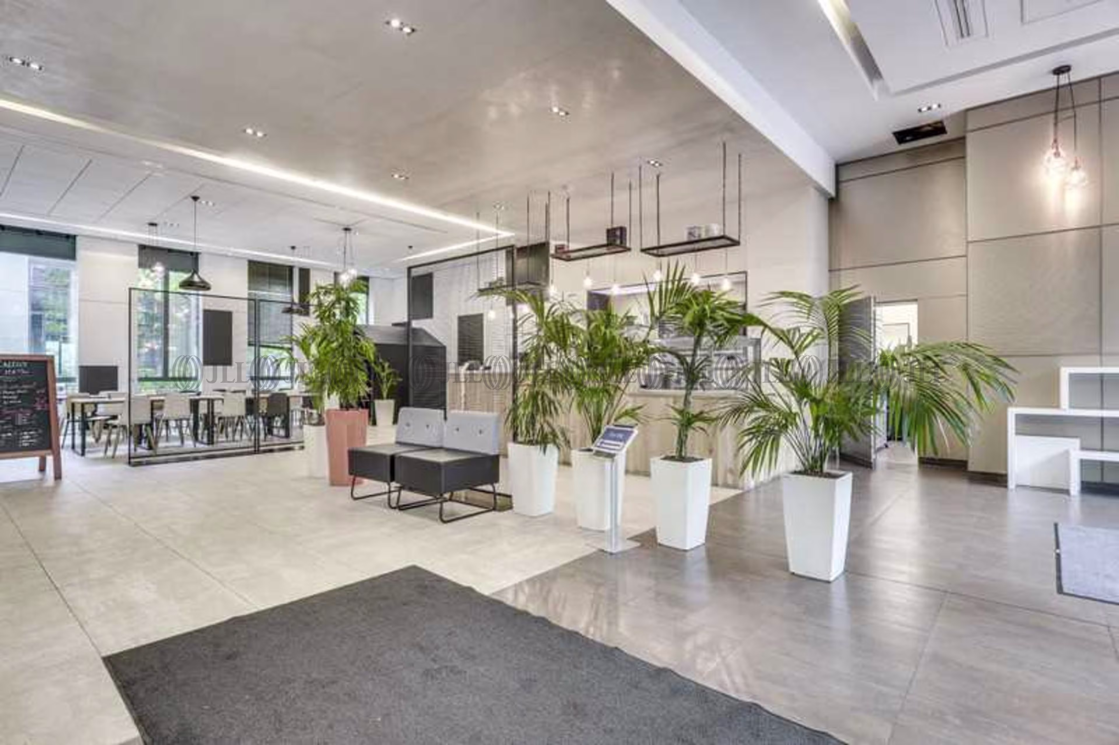 23-25 AVENUE ARISTIDE BRIAND