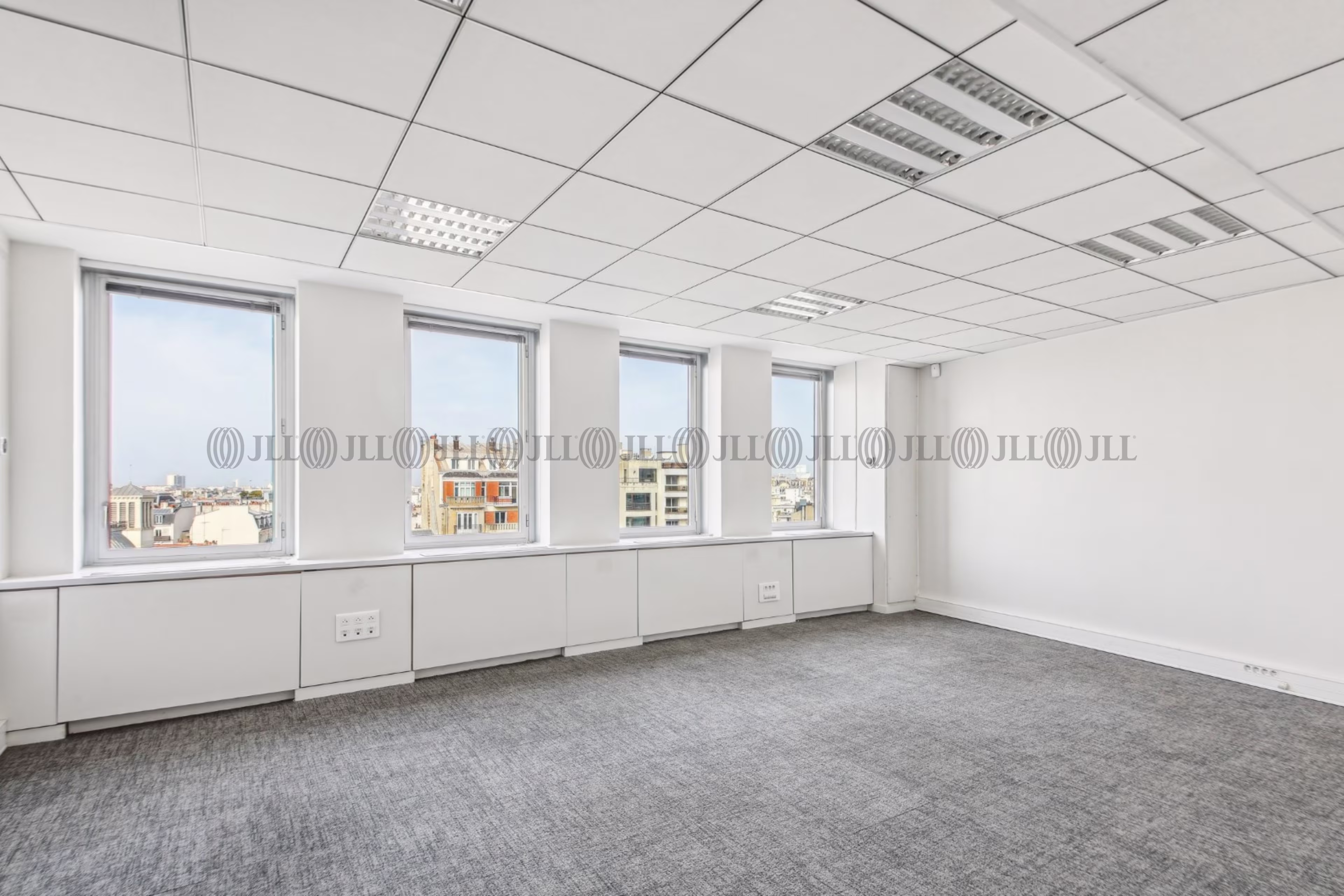 183 AVENUE CHARLES DE GAULLE