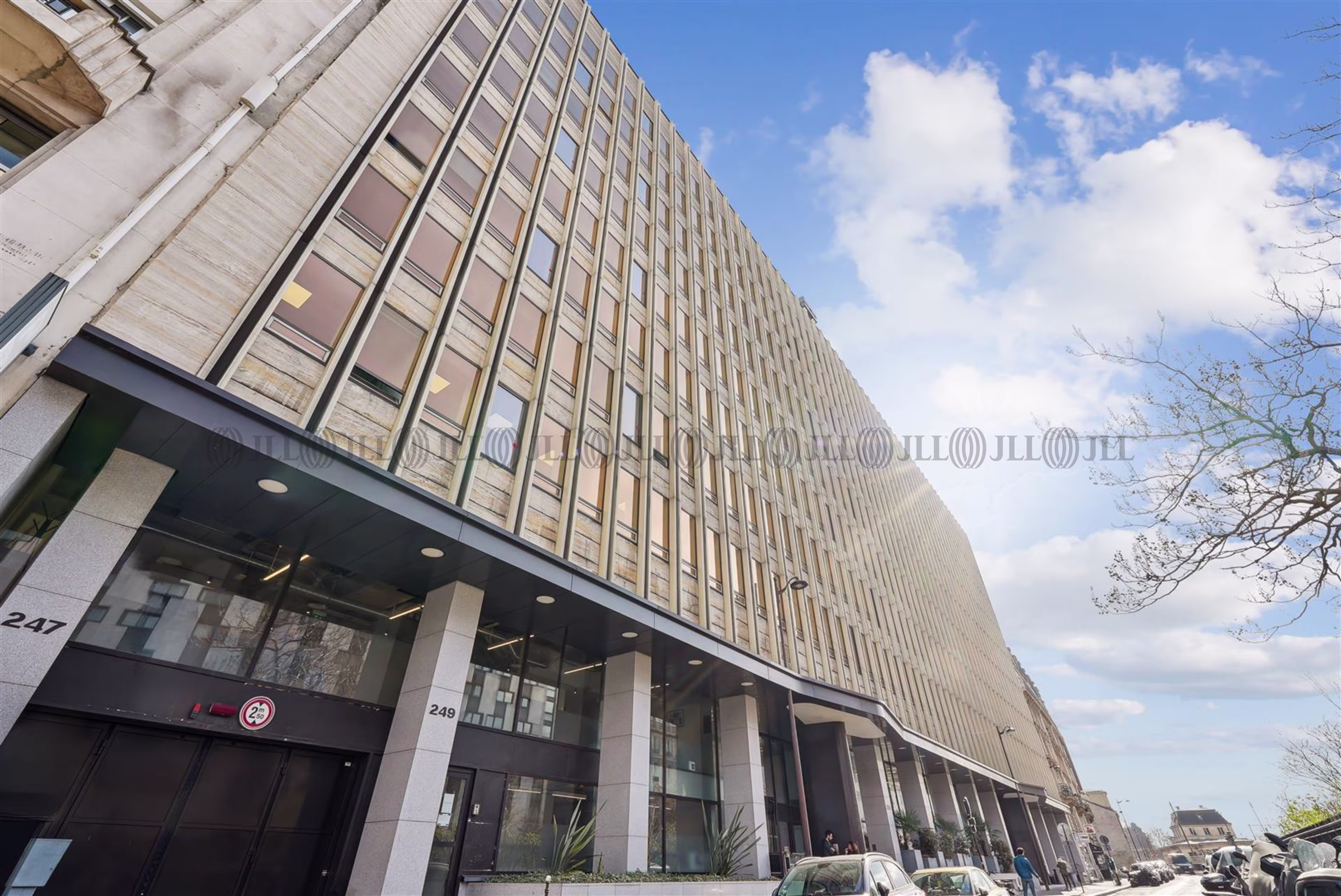 247-255 BOULEVARD PEREIRE