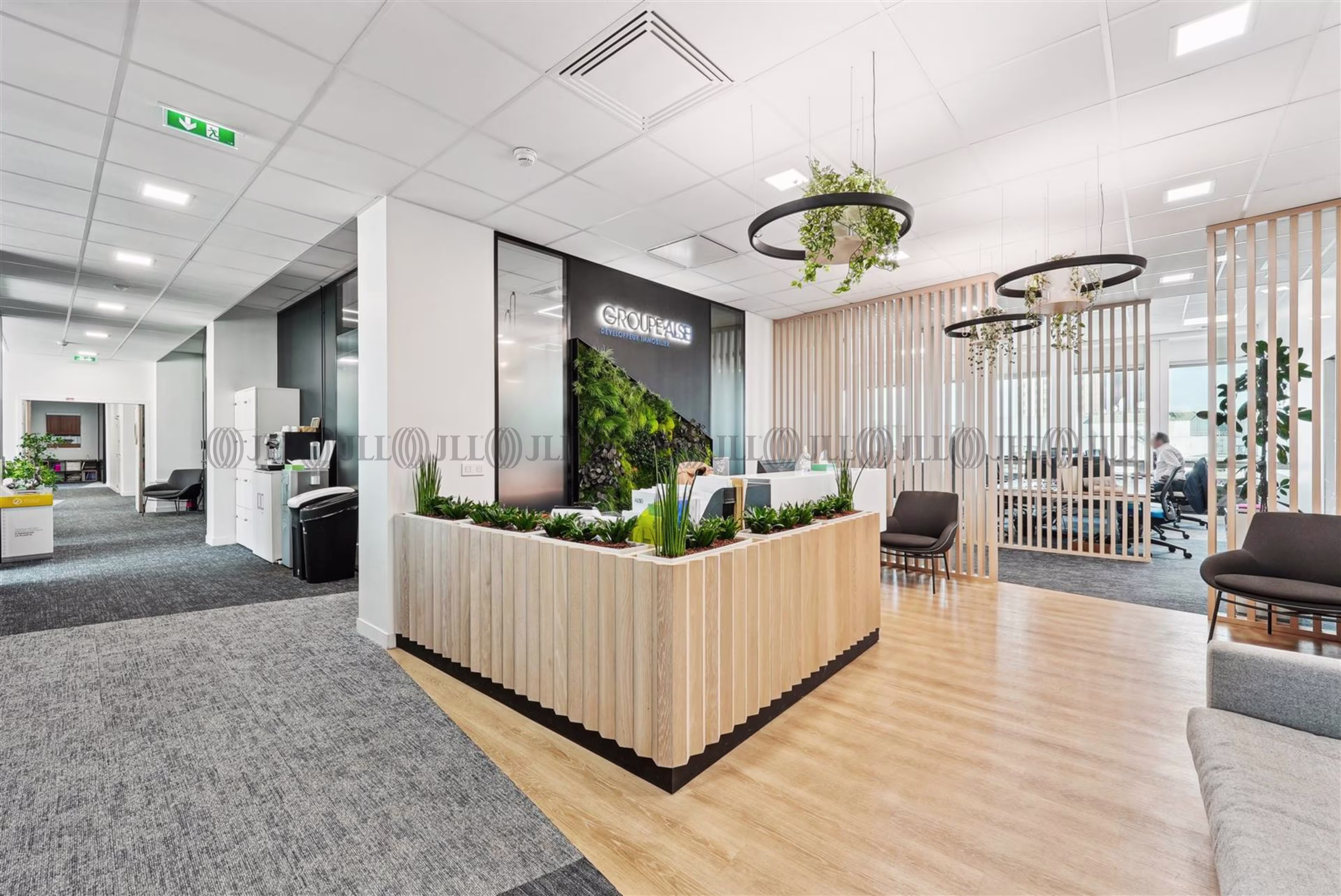 247-255 BOULEVARD PEREIRE