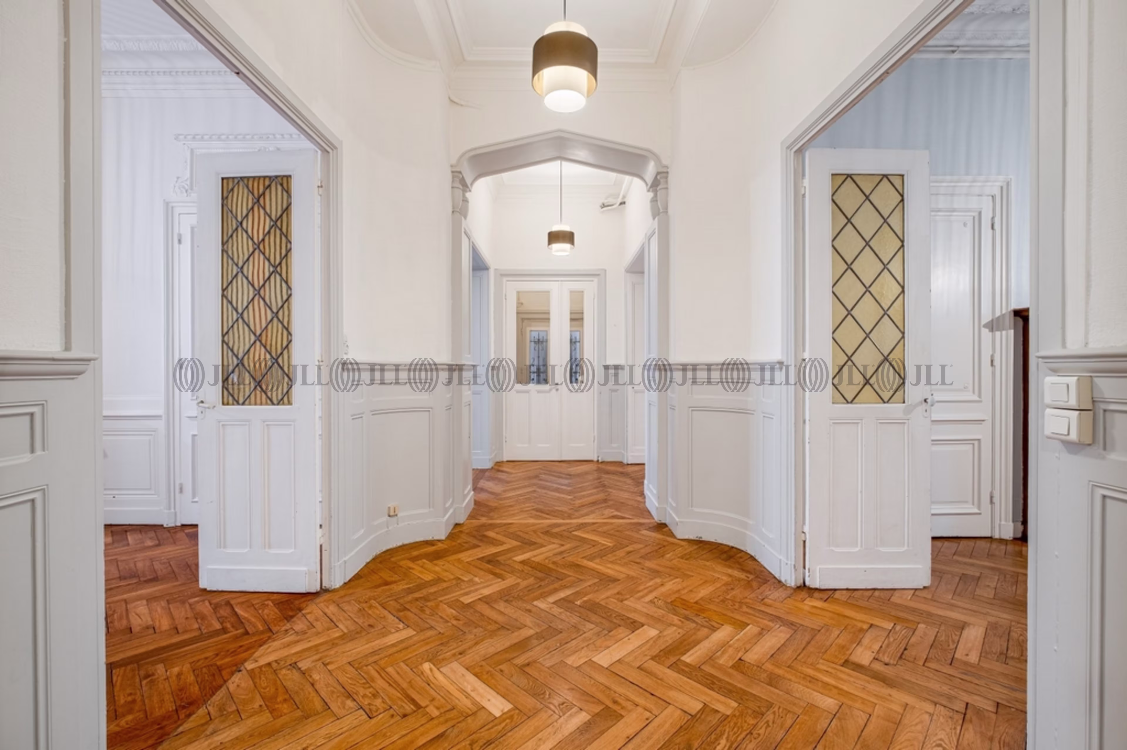 10 RUE DUQUESNE