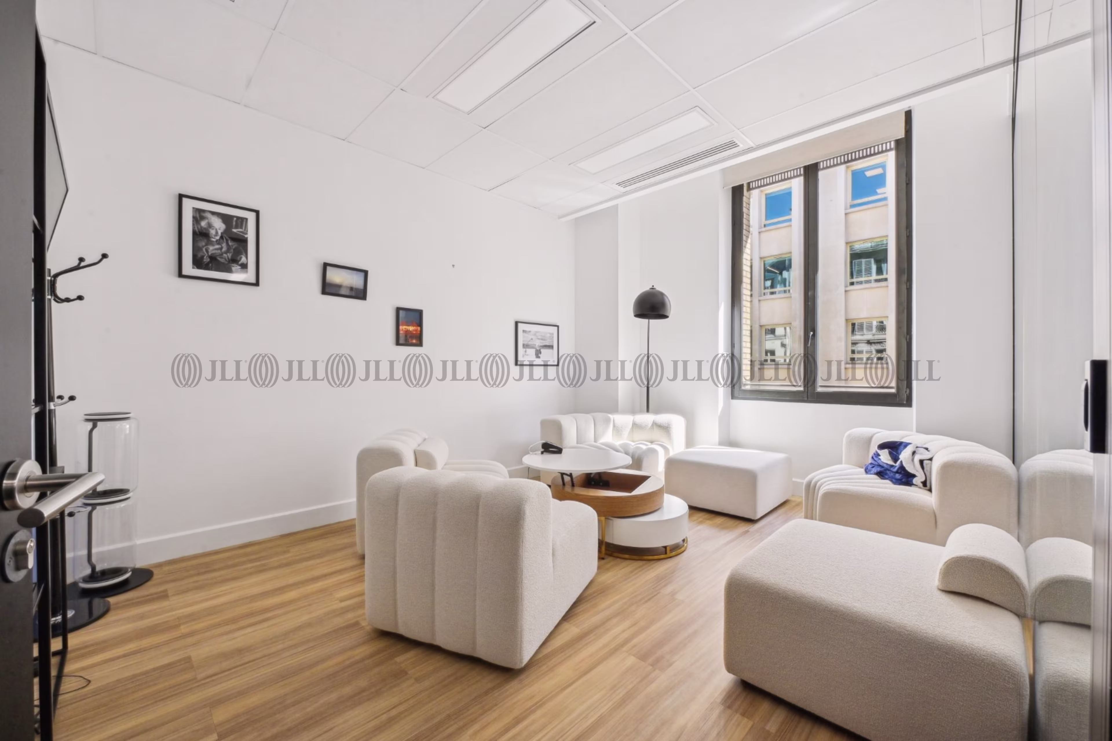 106-108 RUE LA BOETIE