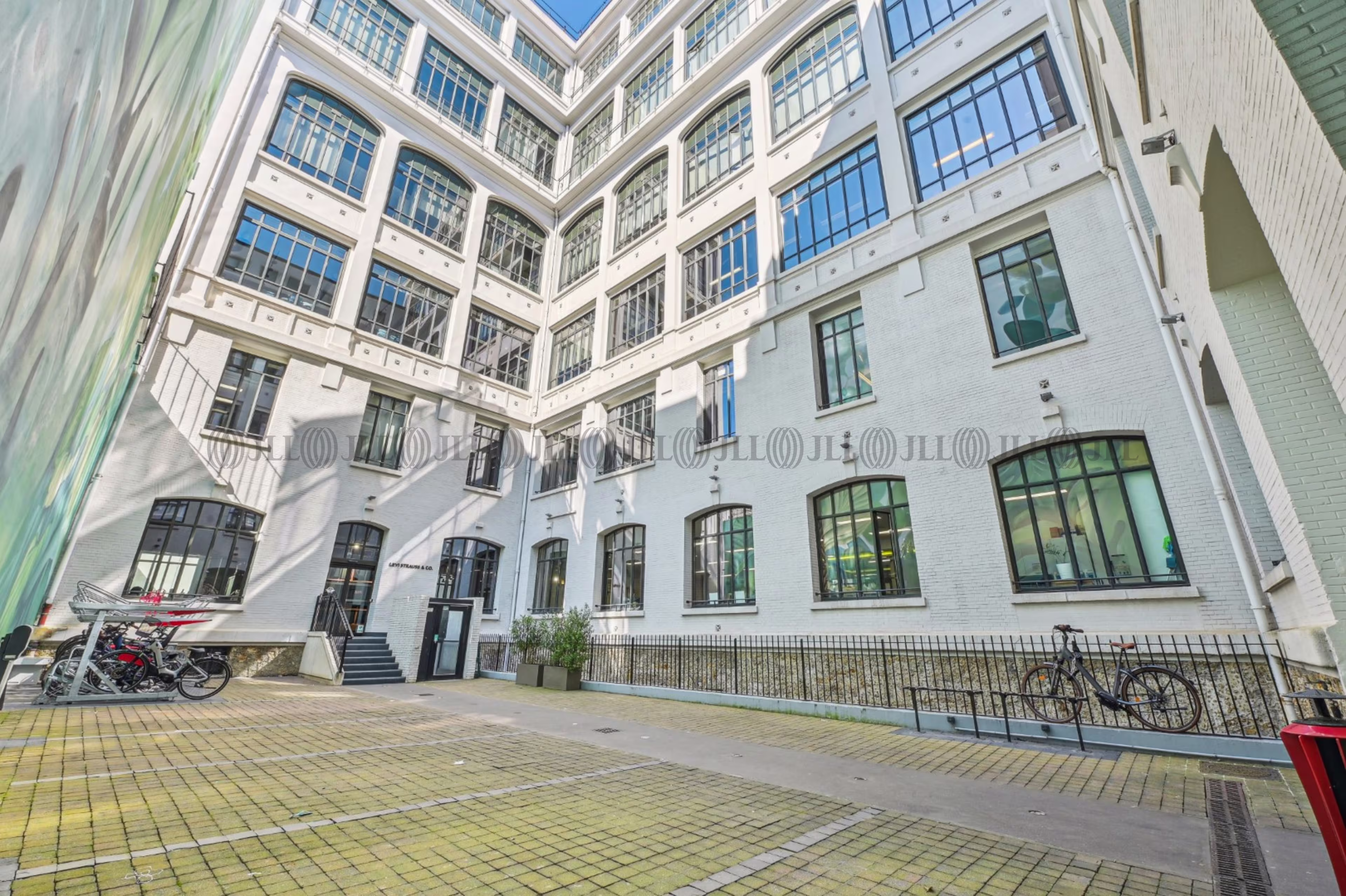 106-108 RUE LA BOETIE