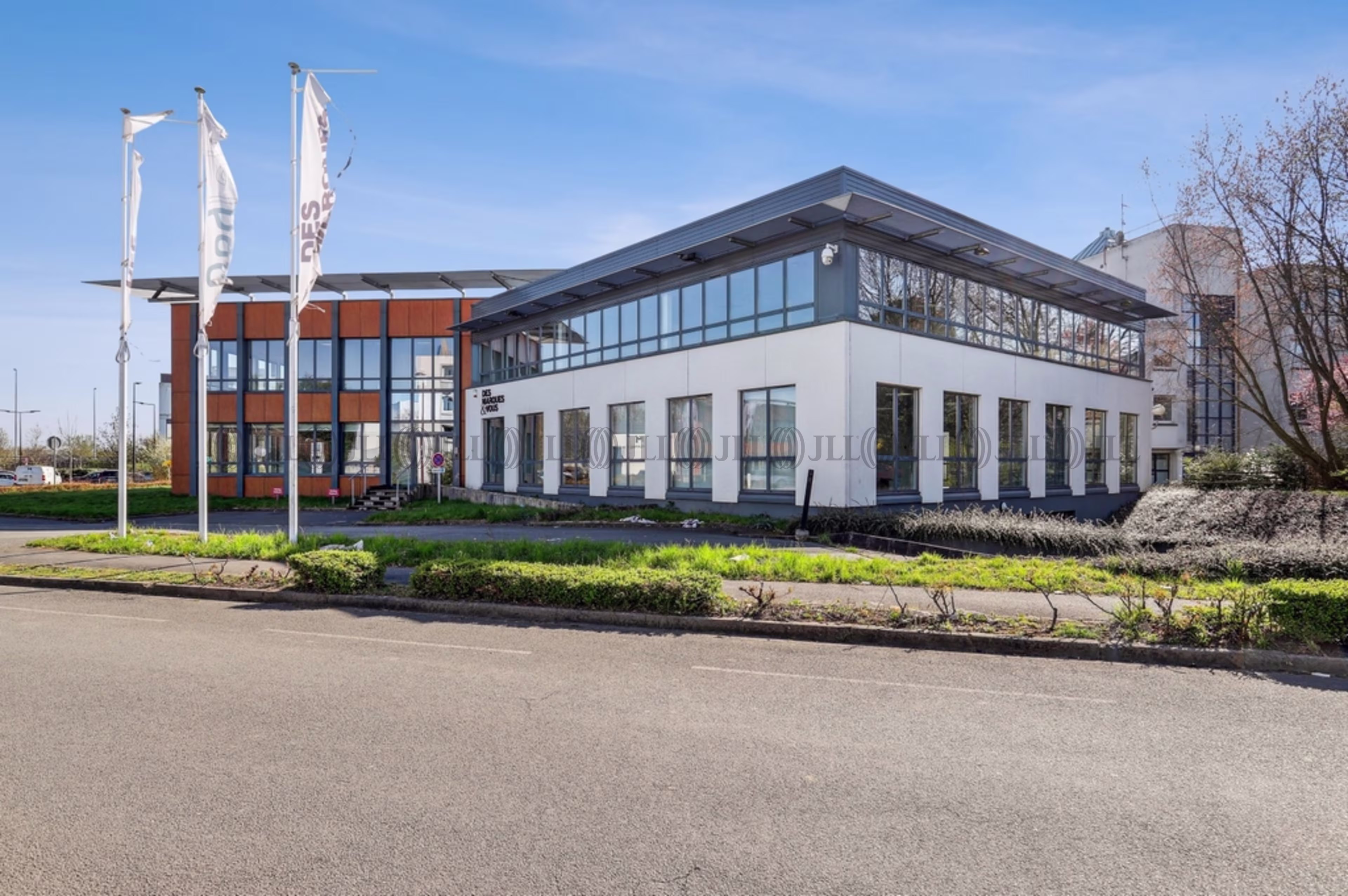 340 AVENUE DE LA MARNE