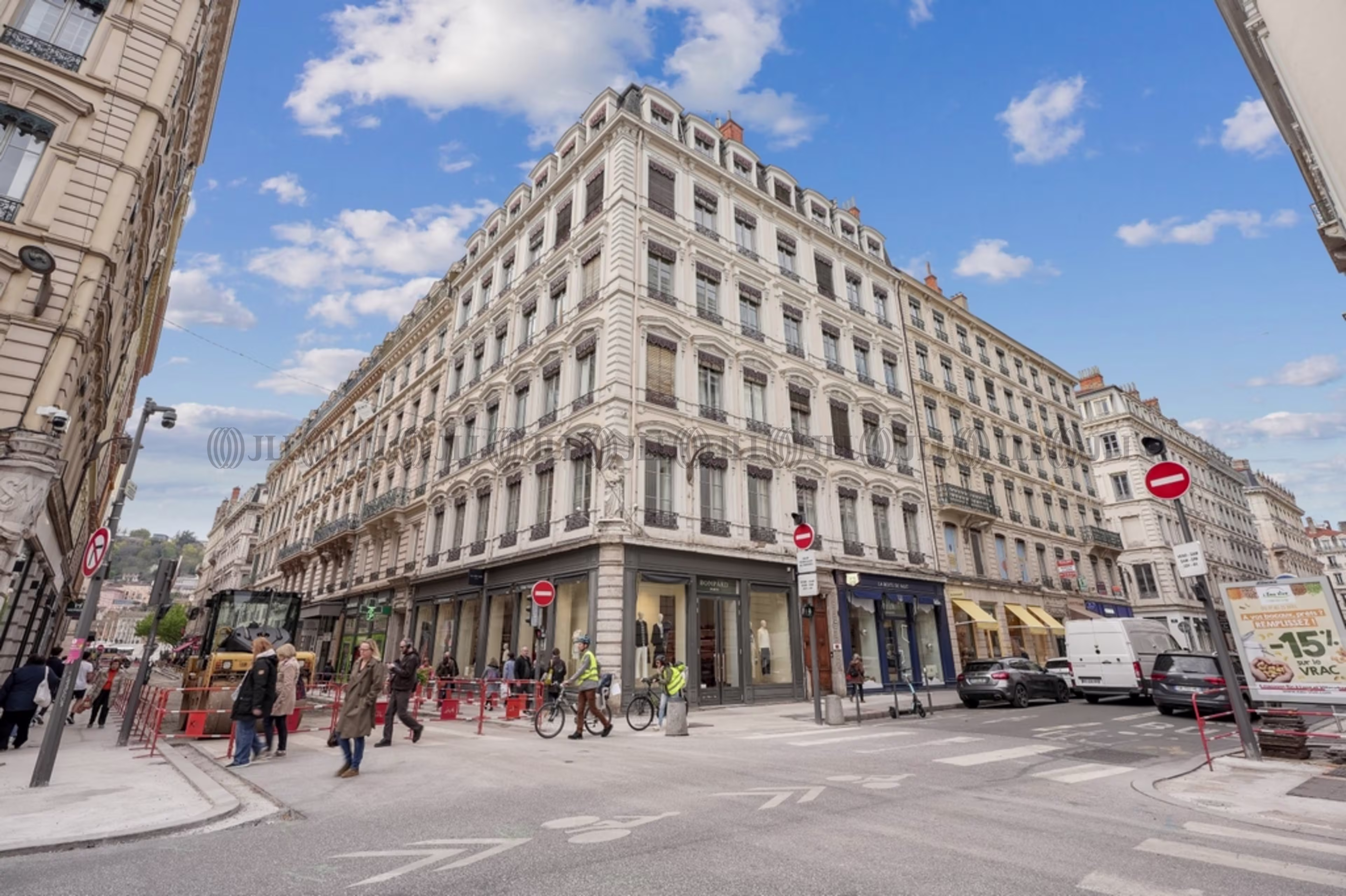 54 RUE DU PRESIDENT EDOUARD HERRIOT