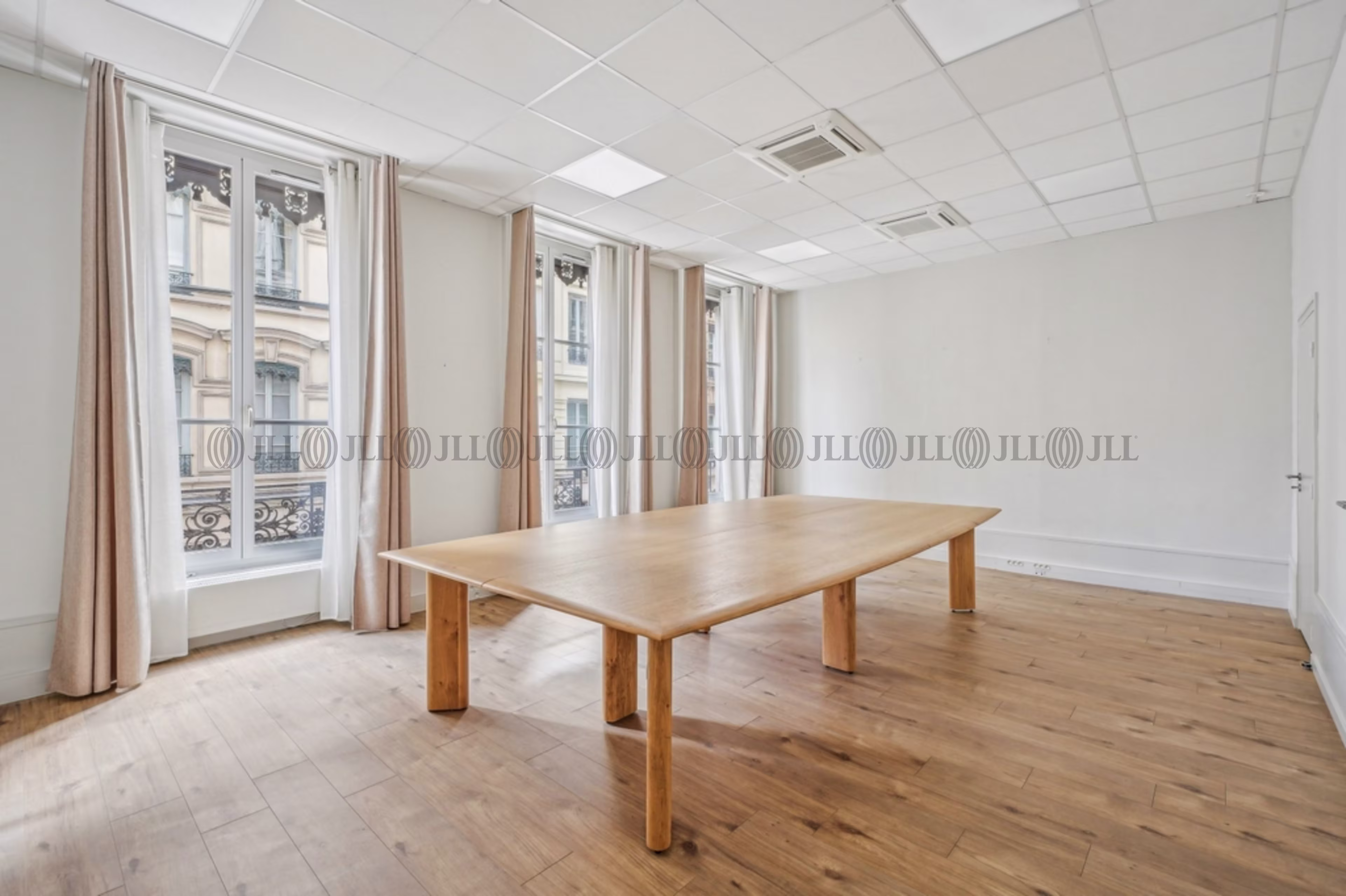 54 RUE DU PRESIDENT EDOUARD HERRIOT