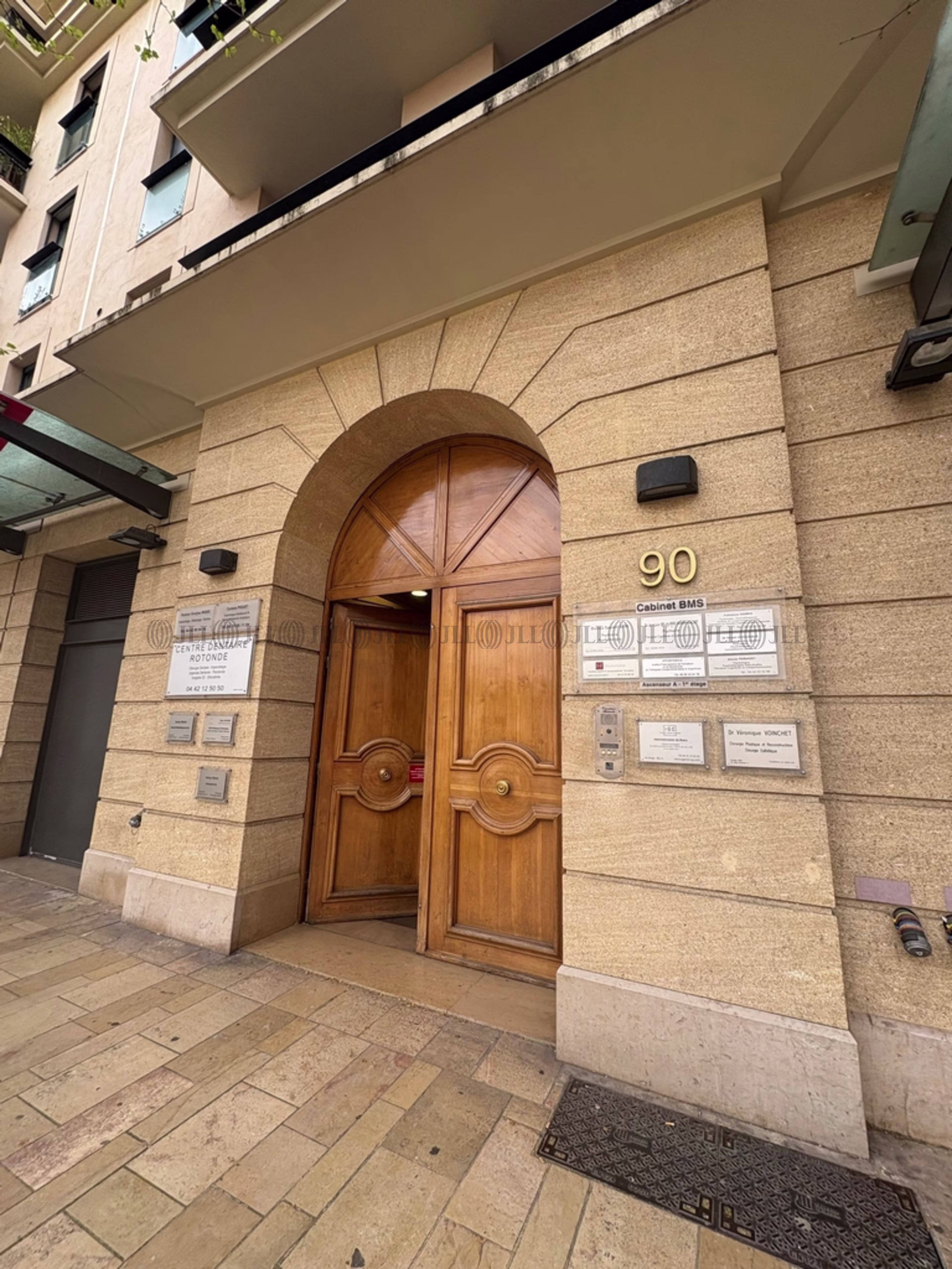 90 AVENUE NAPOLEON BONAPARTE