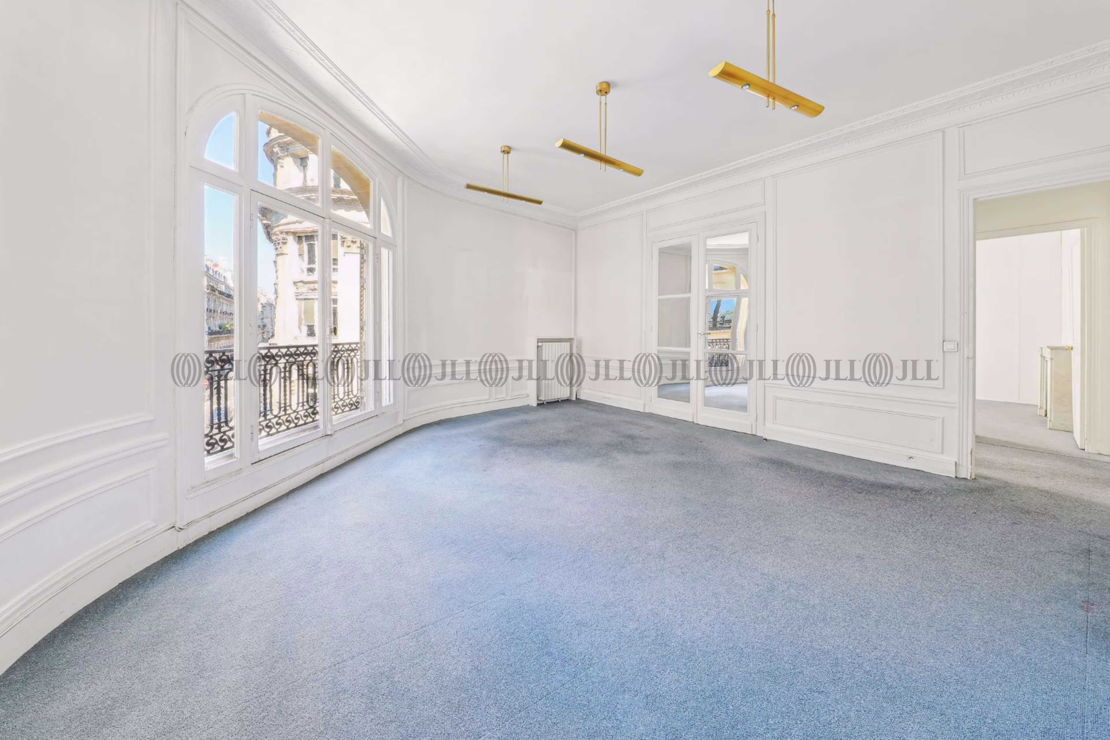 5 RUE JULES LEFEBVRE