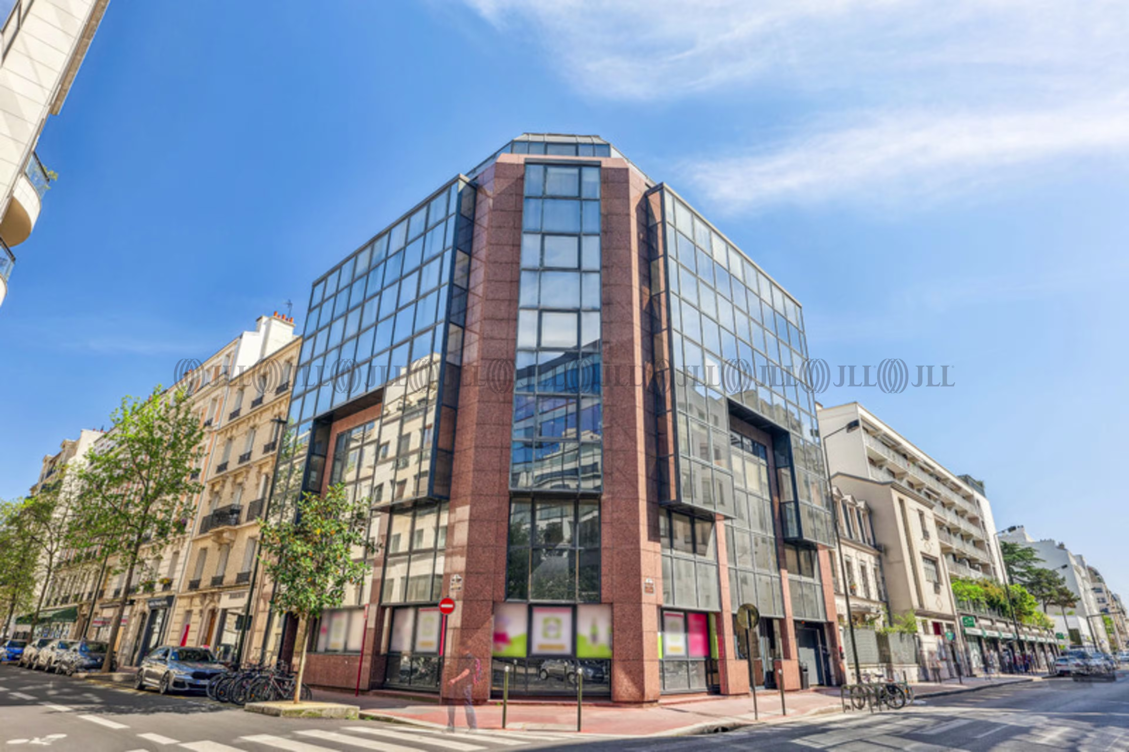 38 RUE DE VILLIERS
