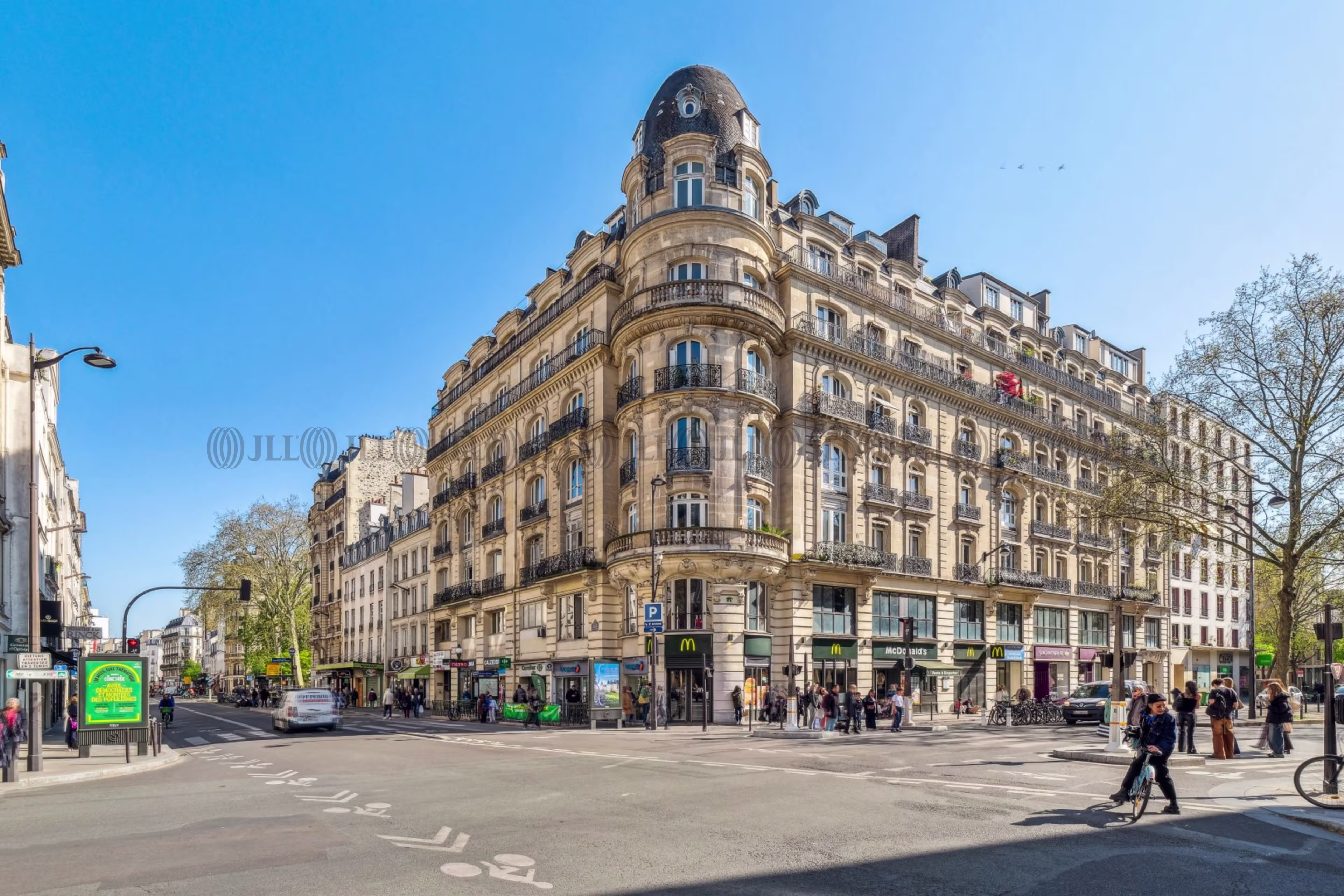 100 RUE DU FAUBOURG SAINT ANTOINE