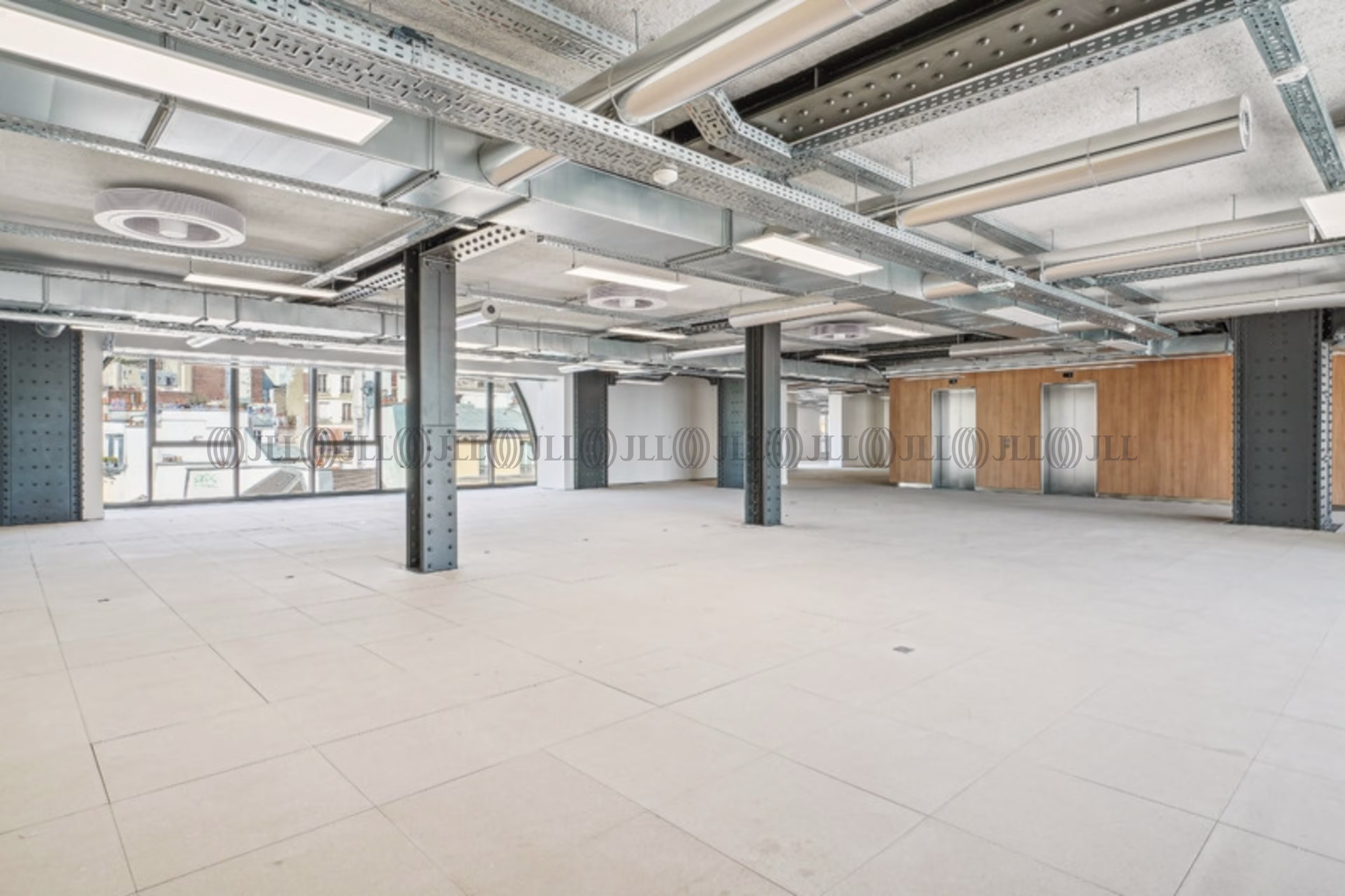 22-32 RUE DE CLIGNANCOURT