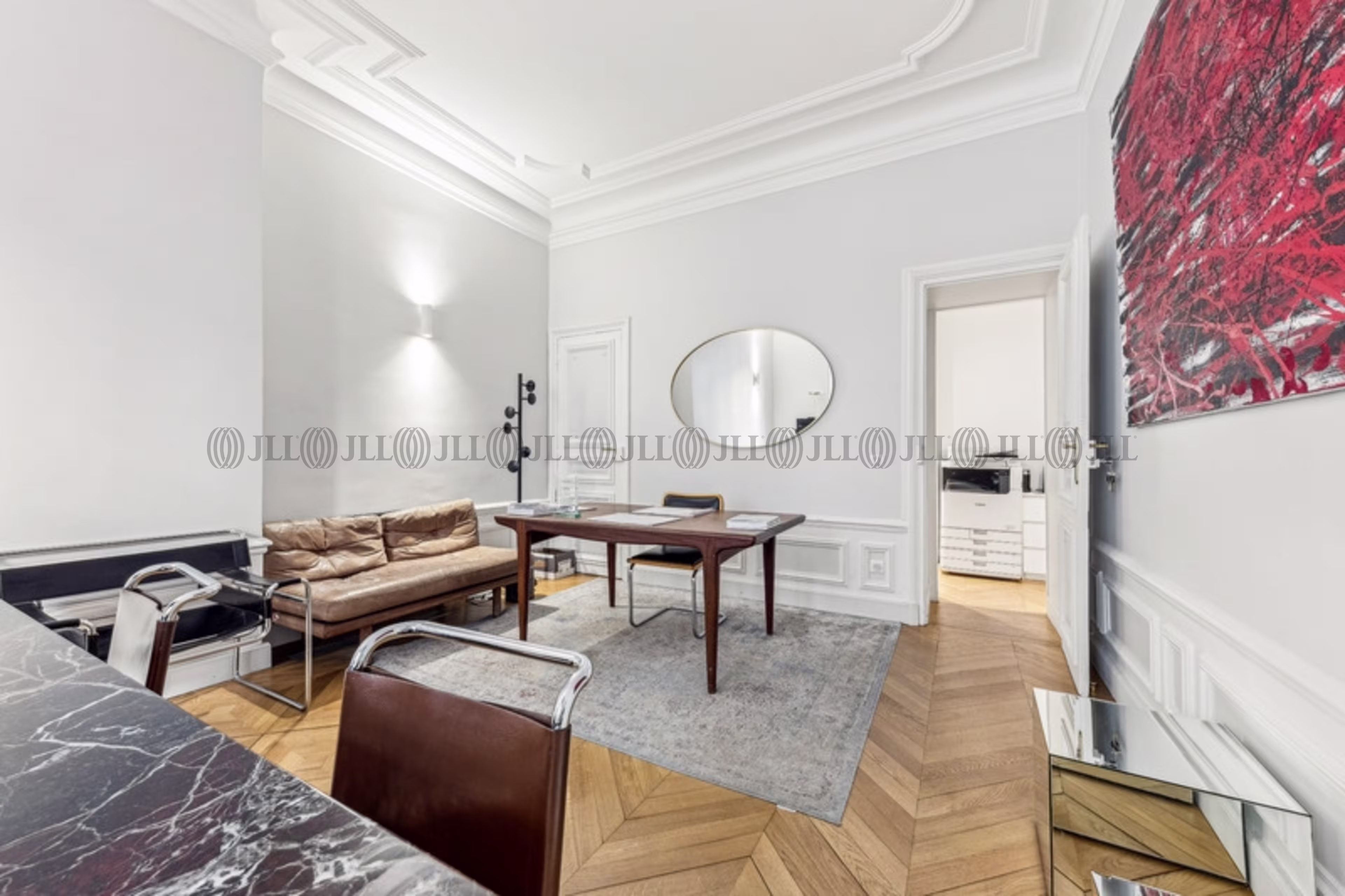 6 RUE DE TEHERAN
