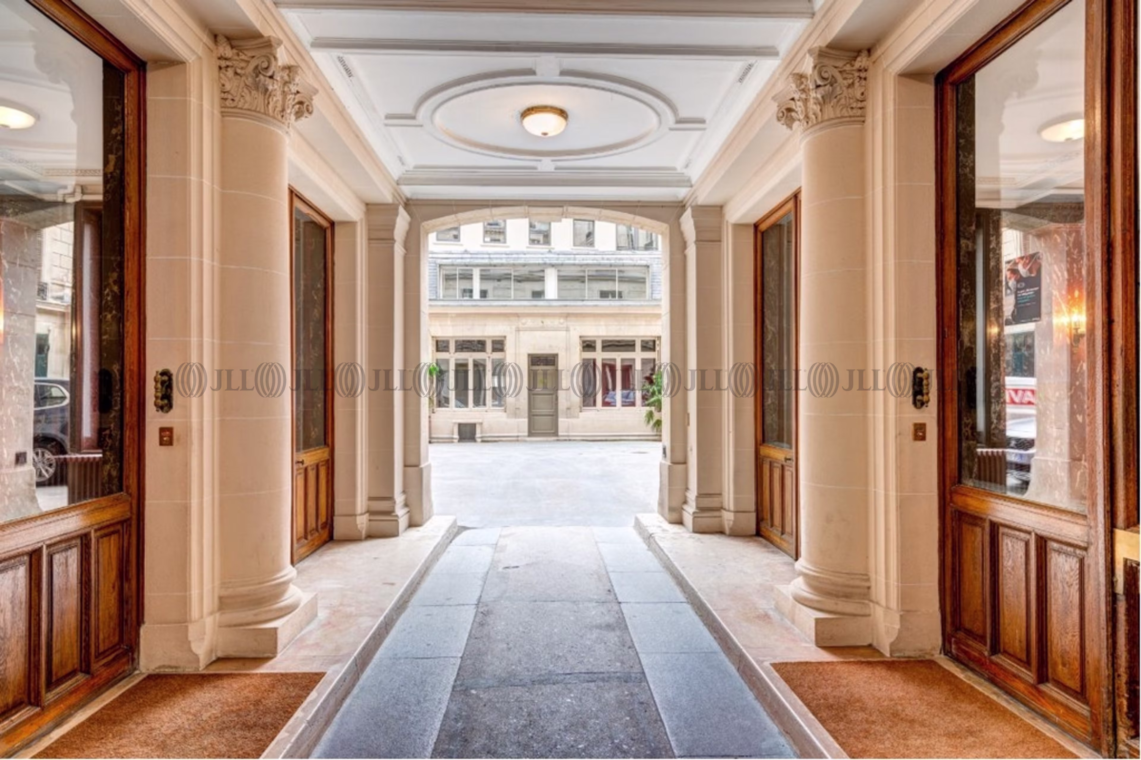 151 BOULEVARD HAUSSMANN