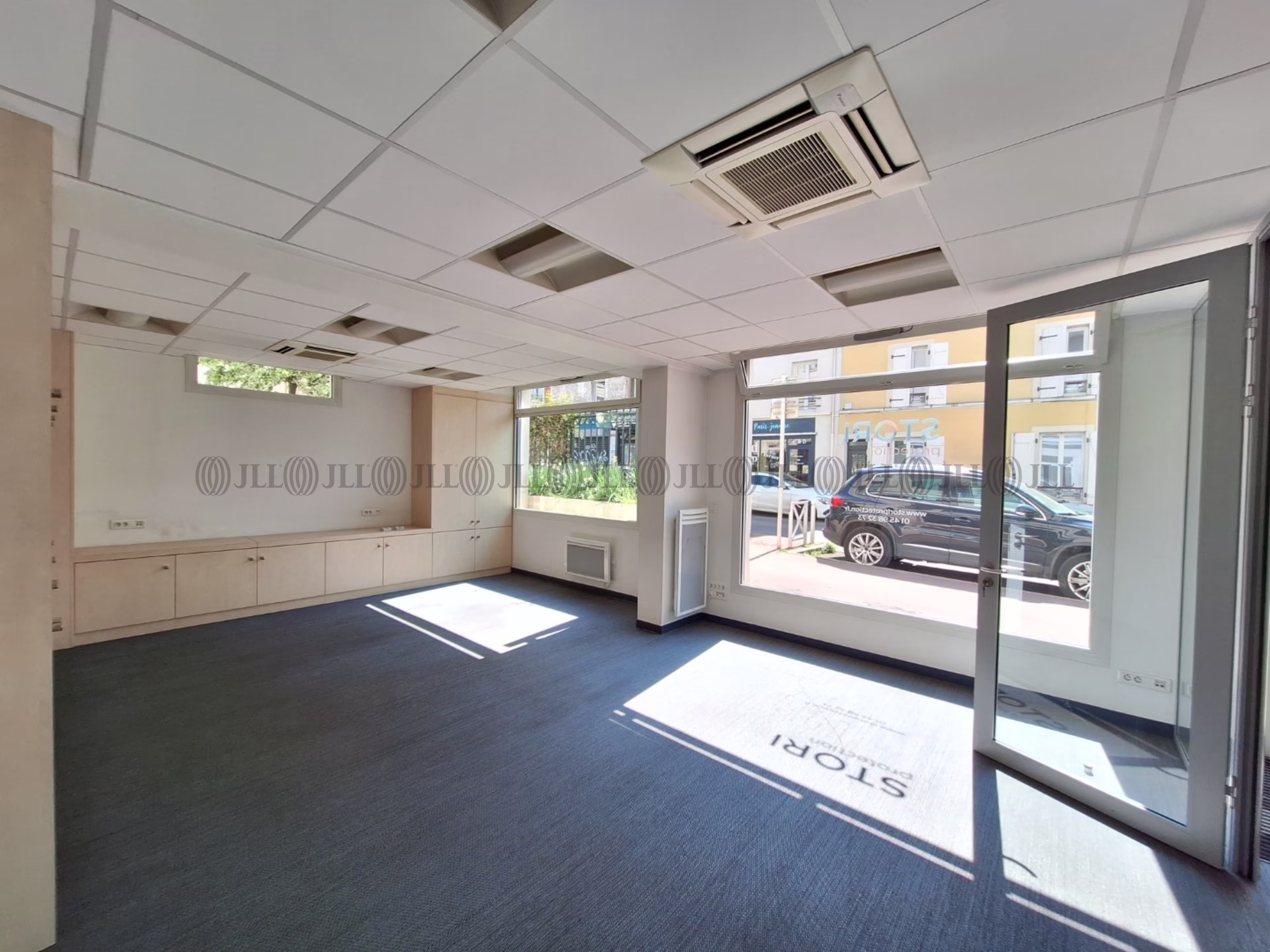 4 RUE PERIER