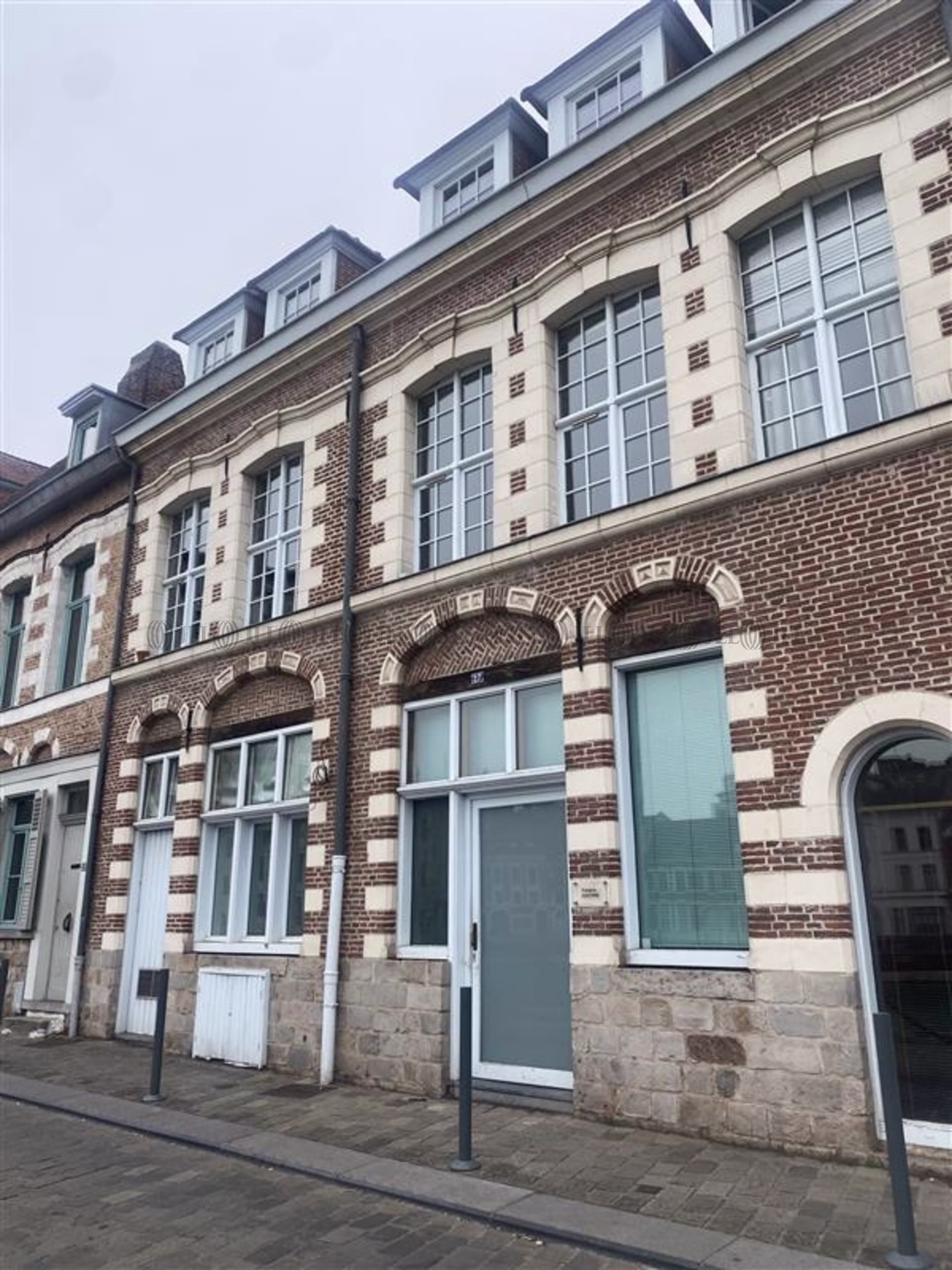 27 QUAI DU WAULT