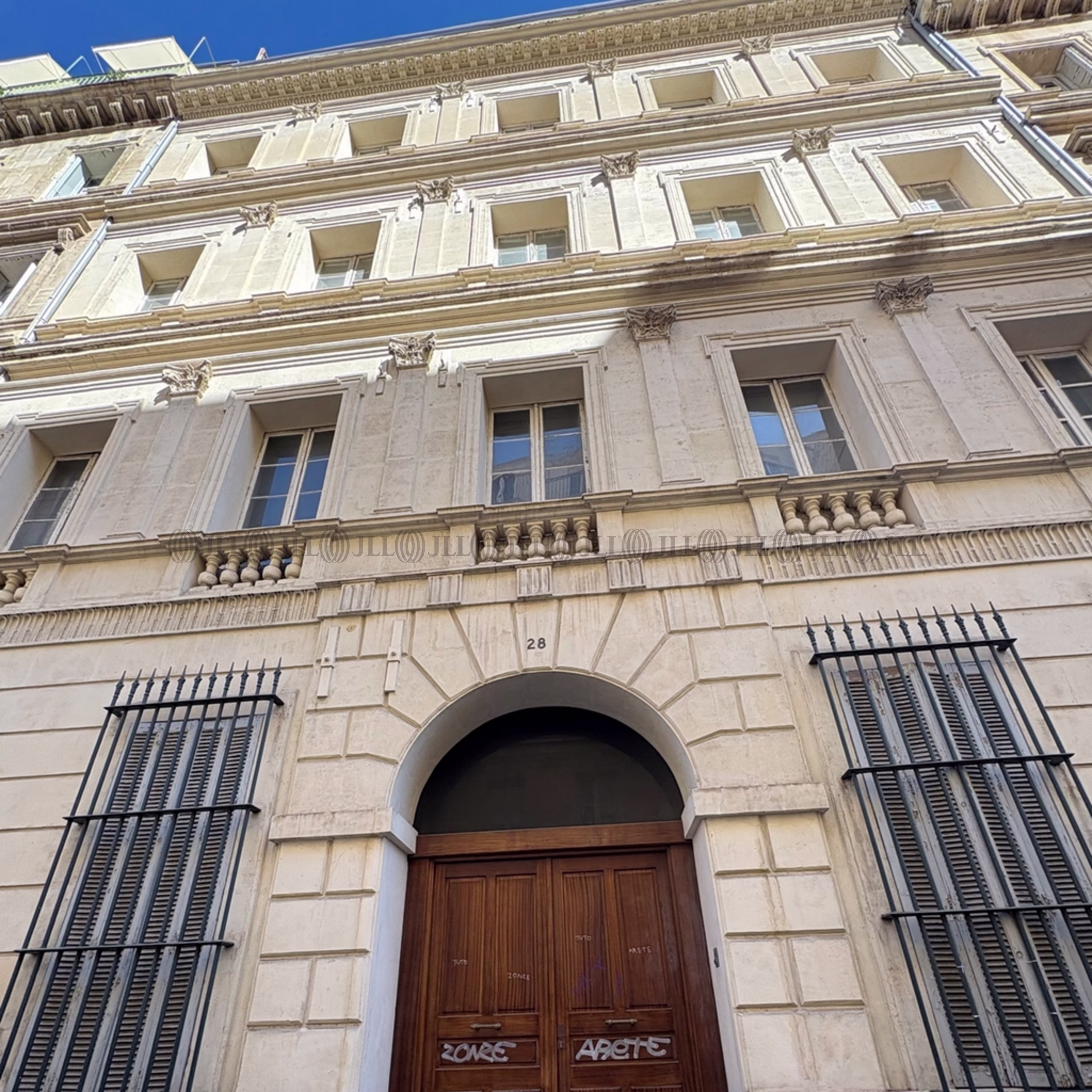 28 RUE EDOUARD DELANGLADE