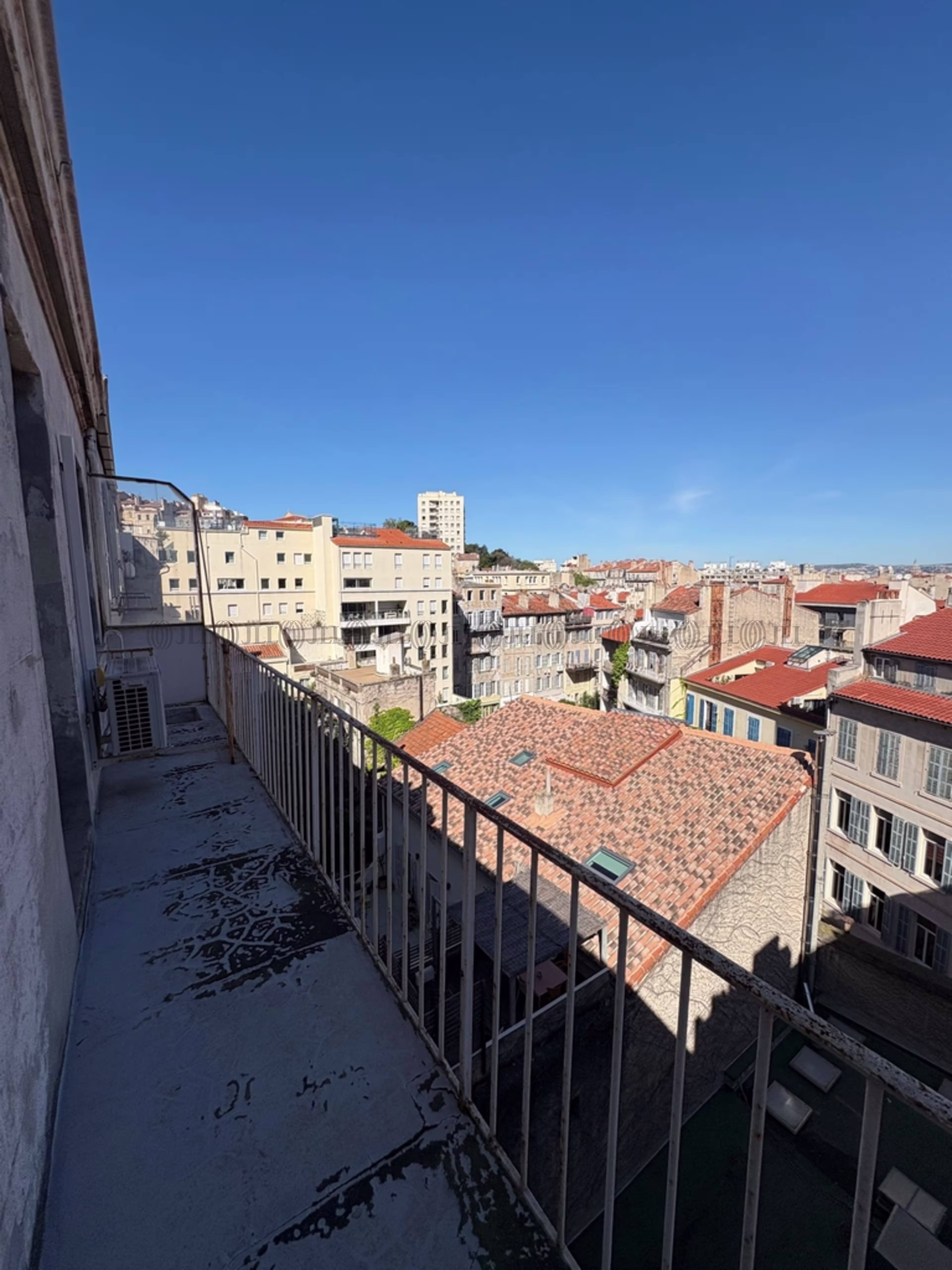 28 RUE EDOUARD DELANGLADE