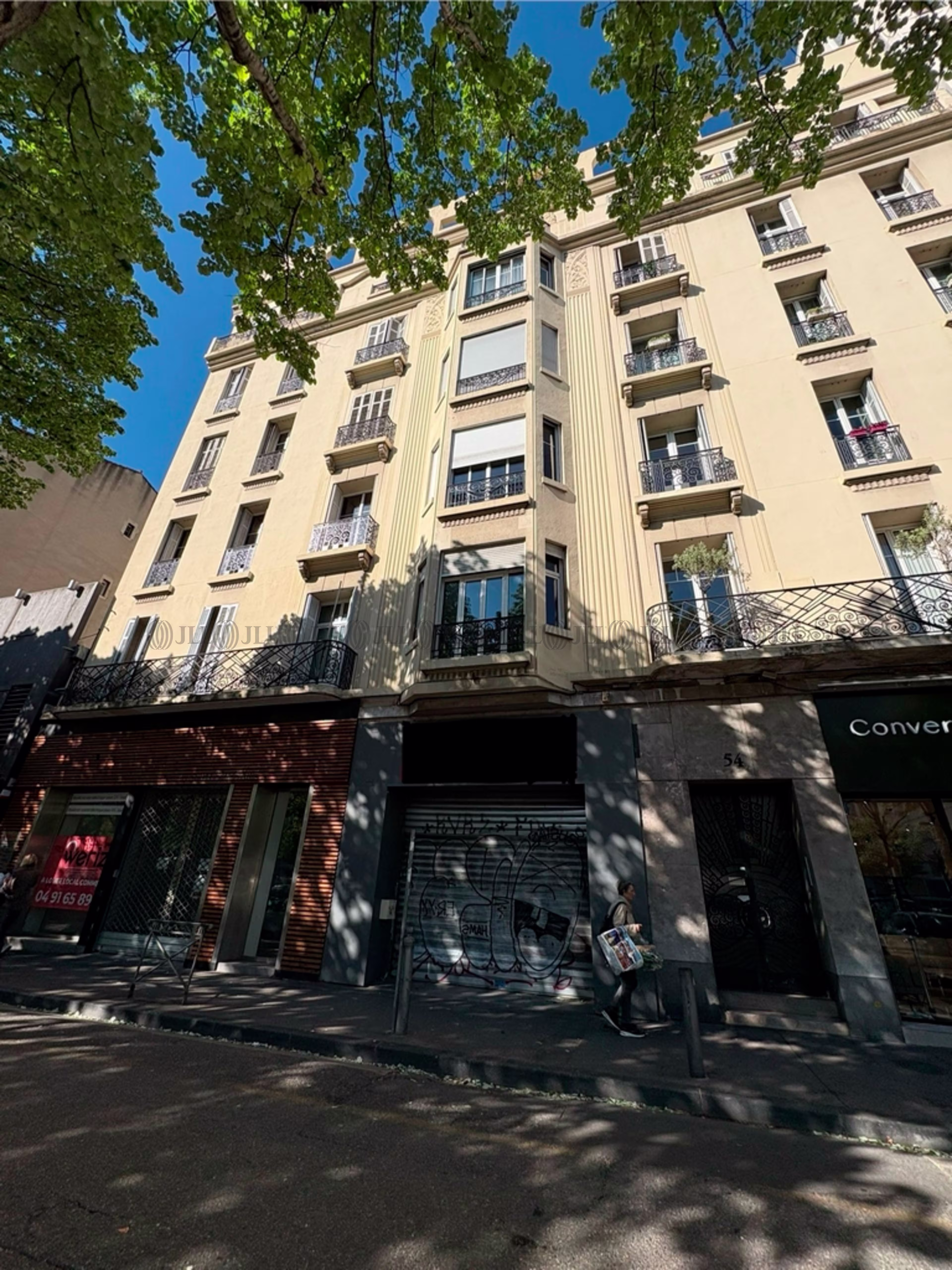 54 AVENUE DU PRADO