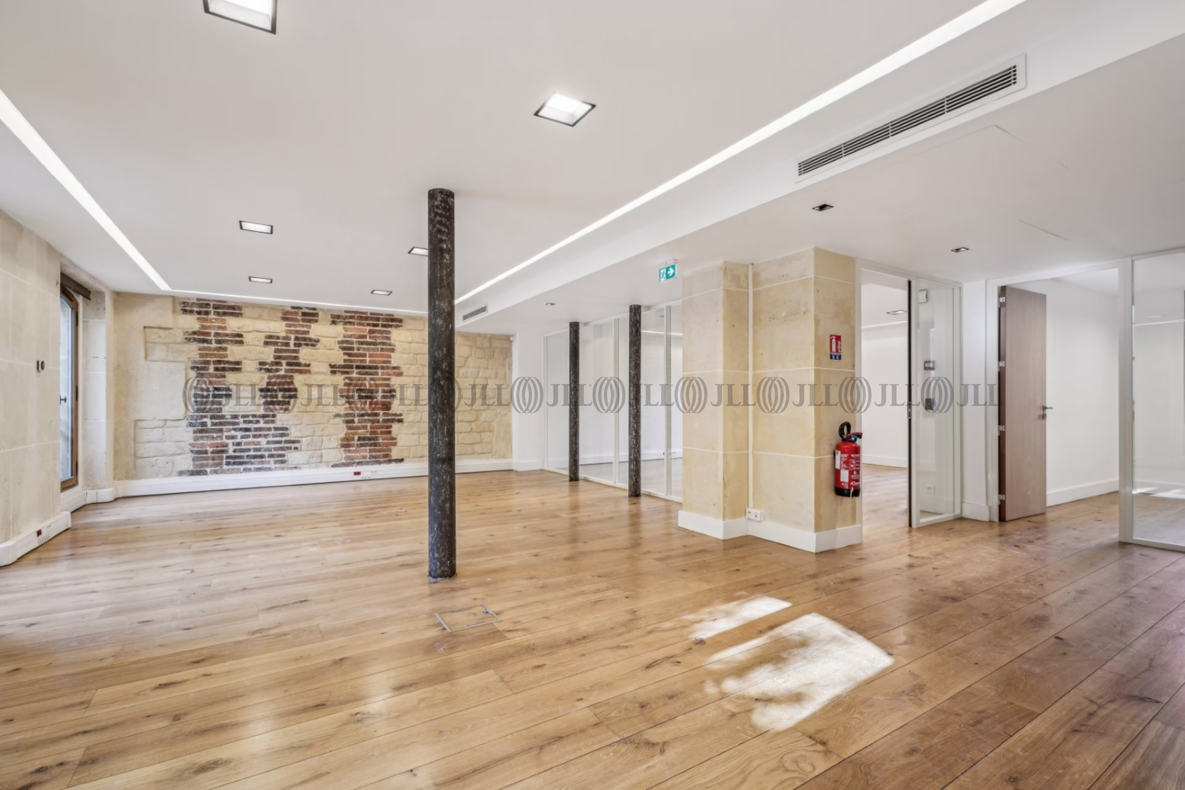 36 BOULEVARD SAINT MICHEL