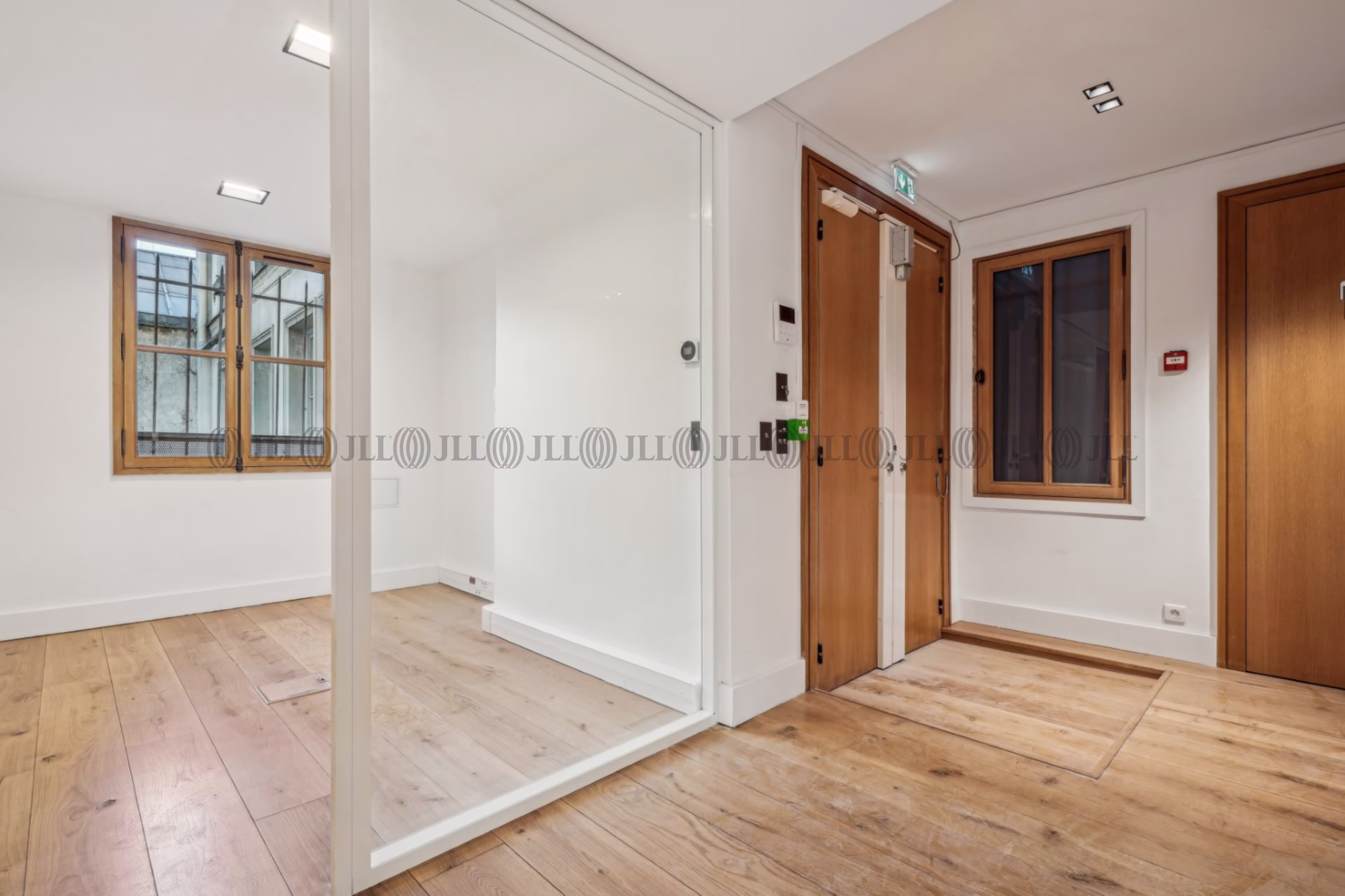 36 BOULEVARD SAINT MICHEL