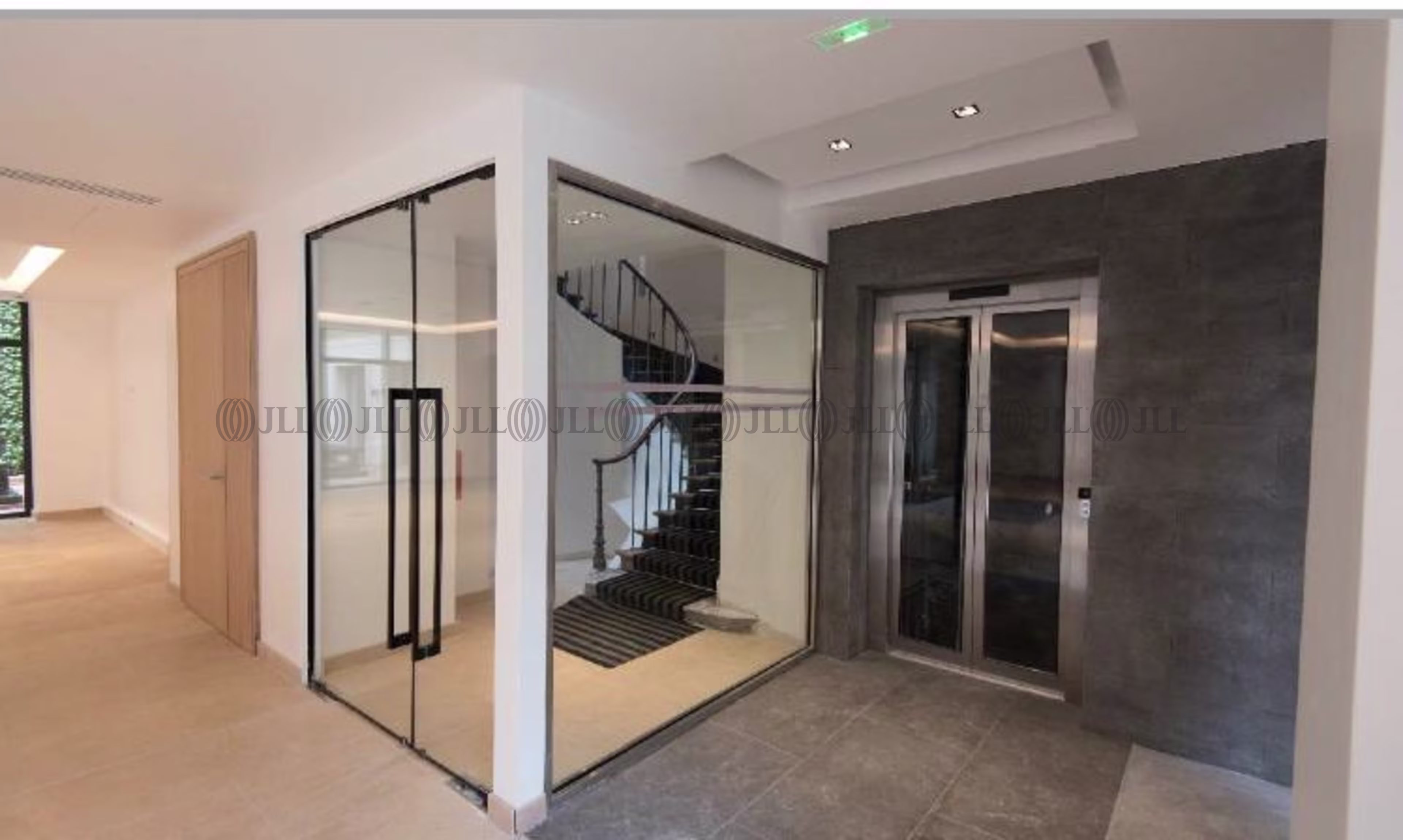 54 RUE DE MONCEAU