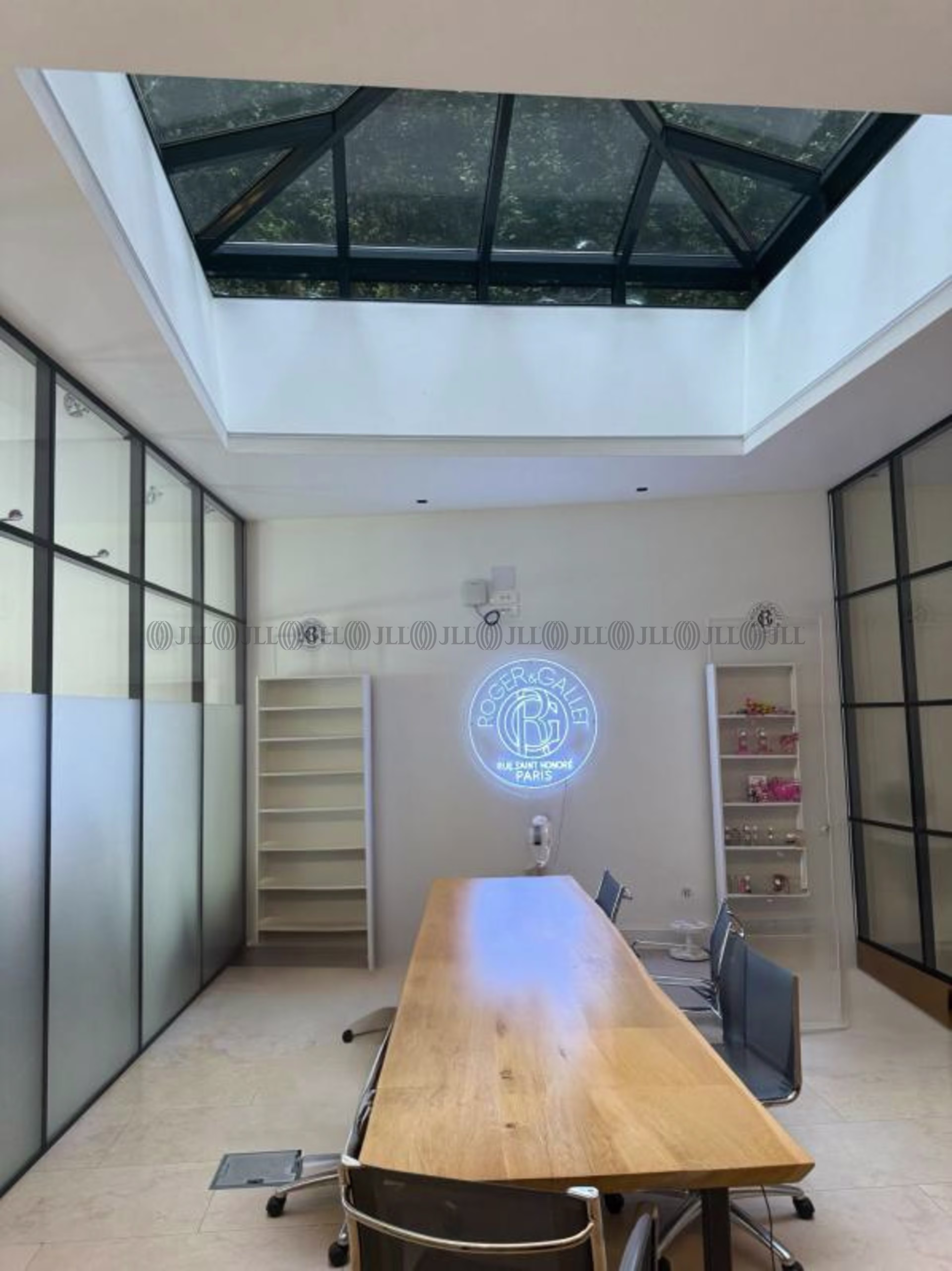 54 RUE DE MONCEAU