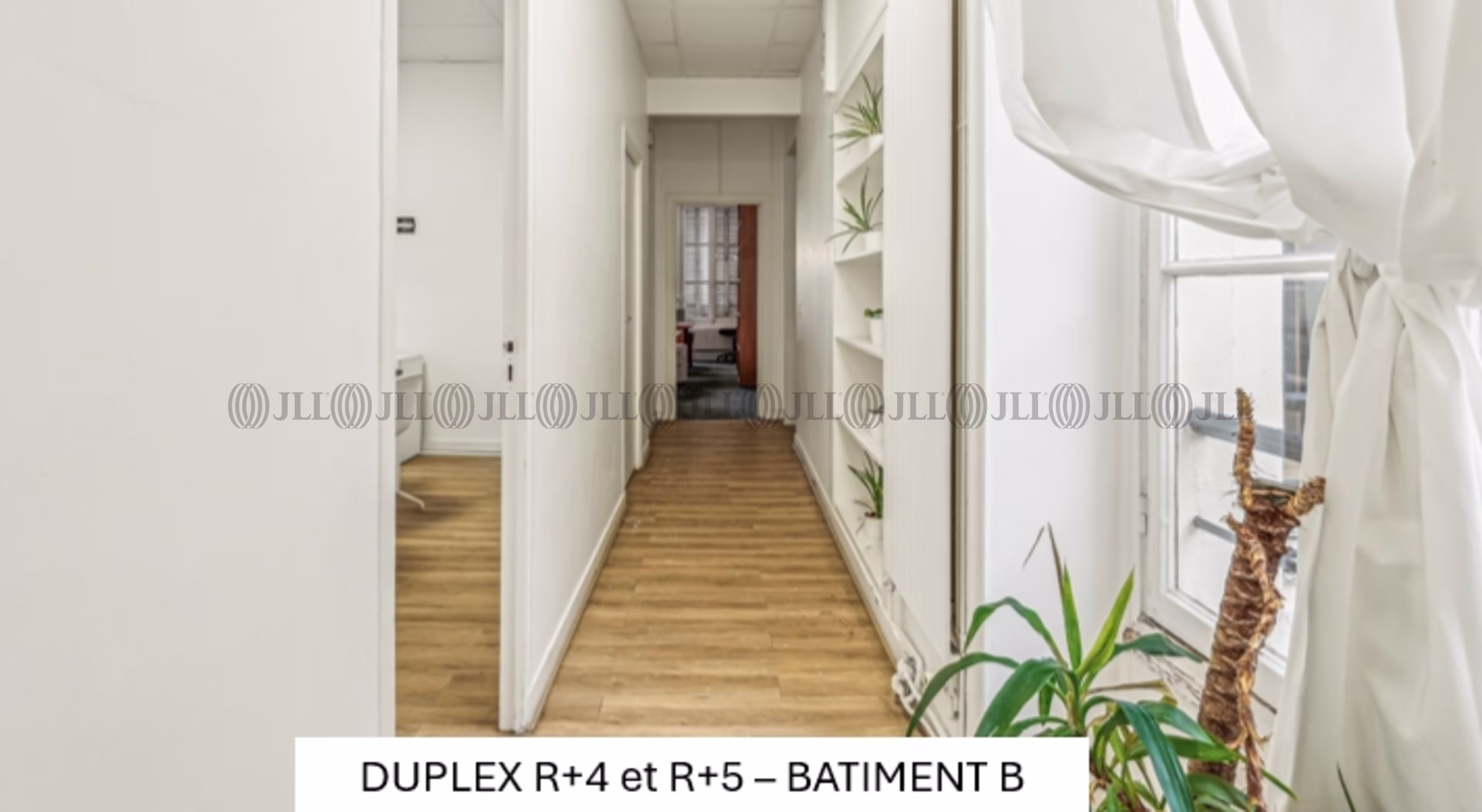 15 RUE DE LA BANQUE