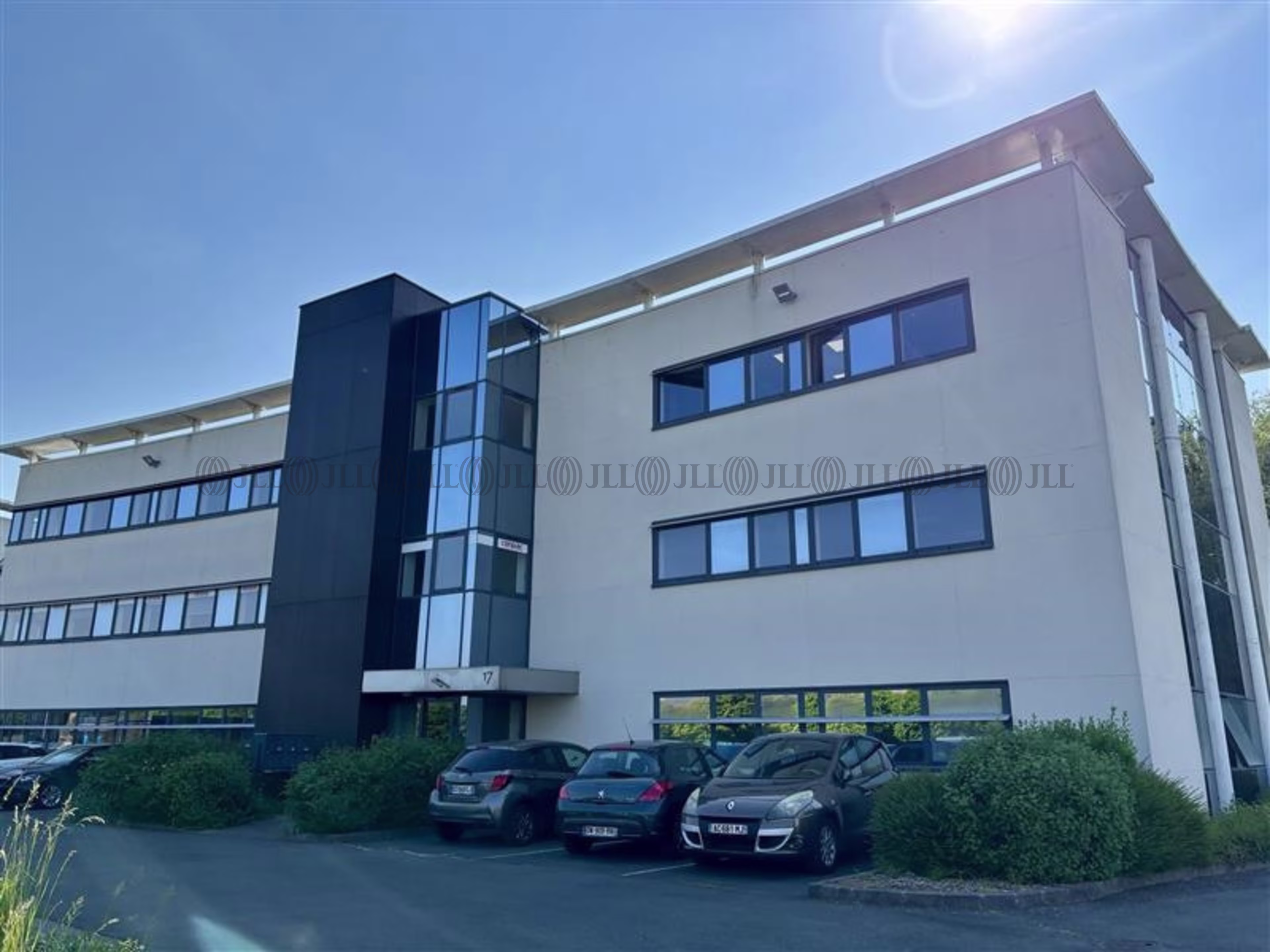 15-17 ALLEE DU CHATEAU BLANC