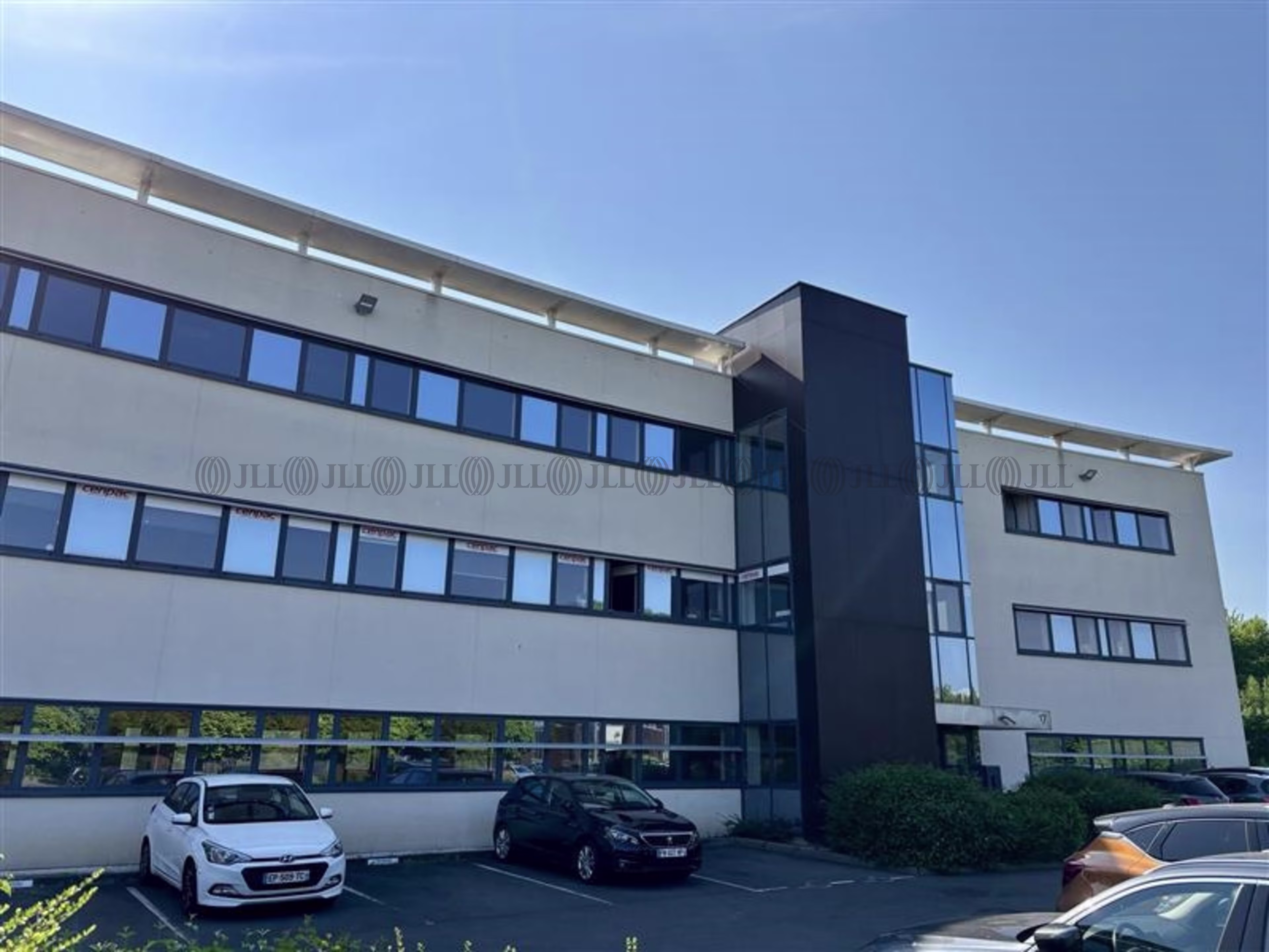 15-17 ALLEE DU CHATEAU BLANC