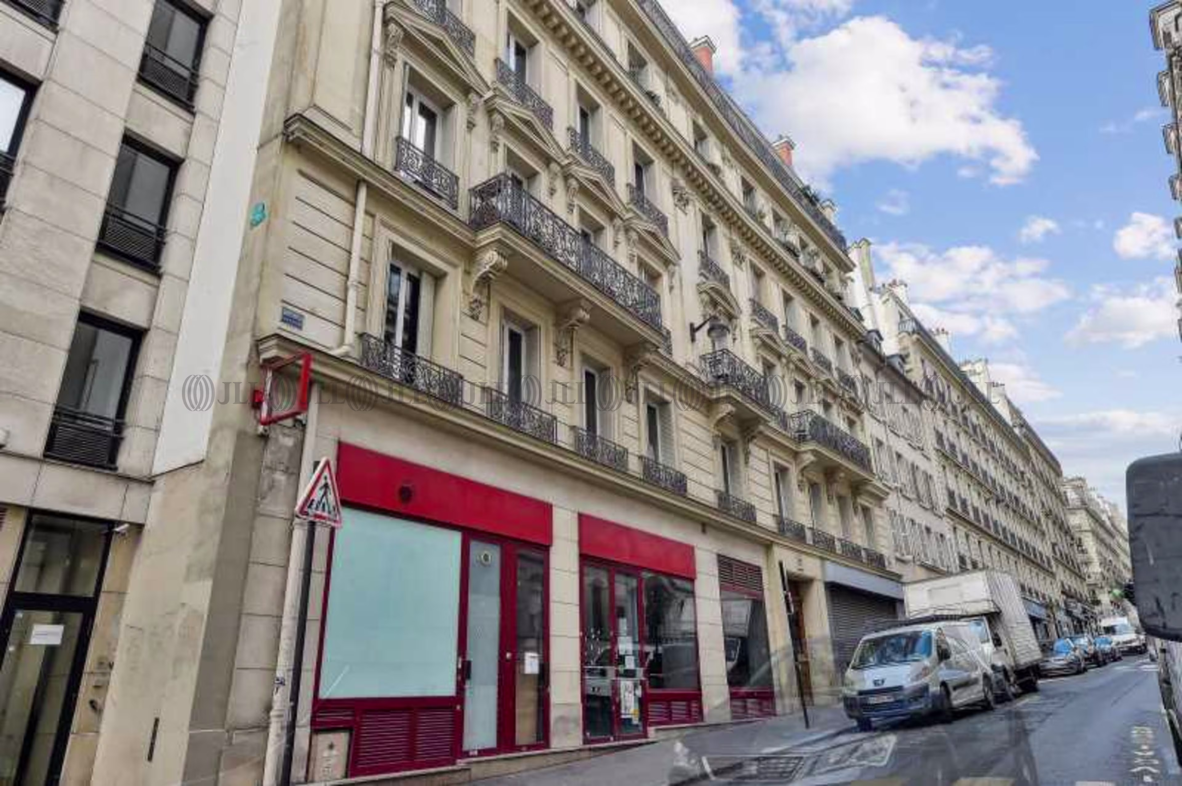 19-21 RUE DU ROCHER