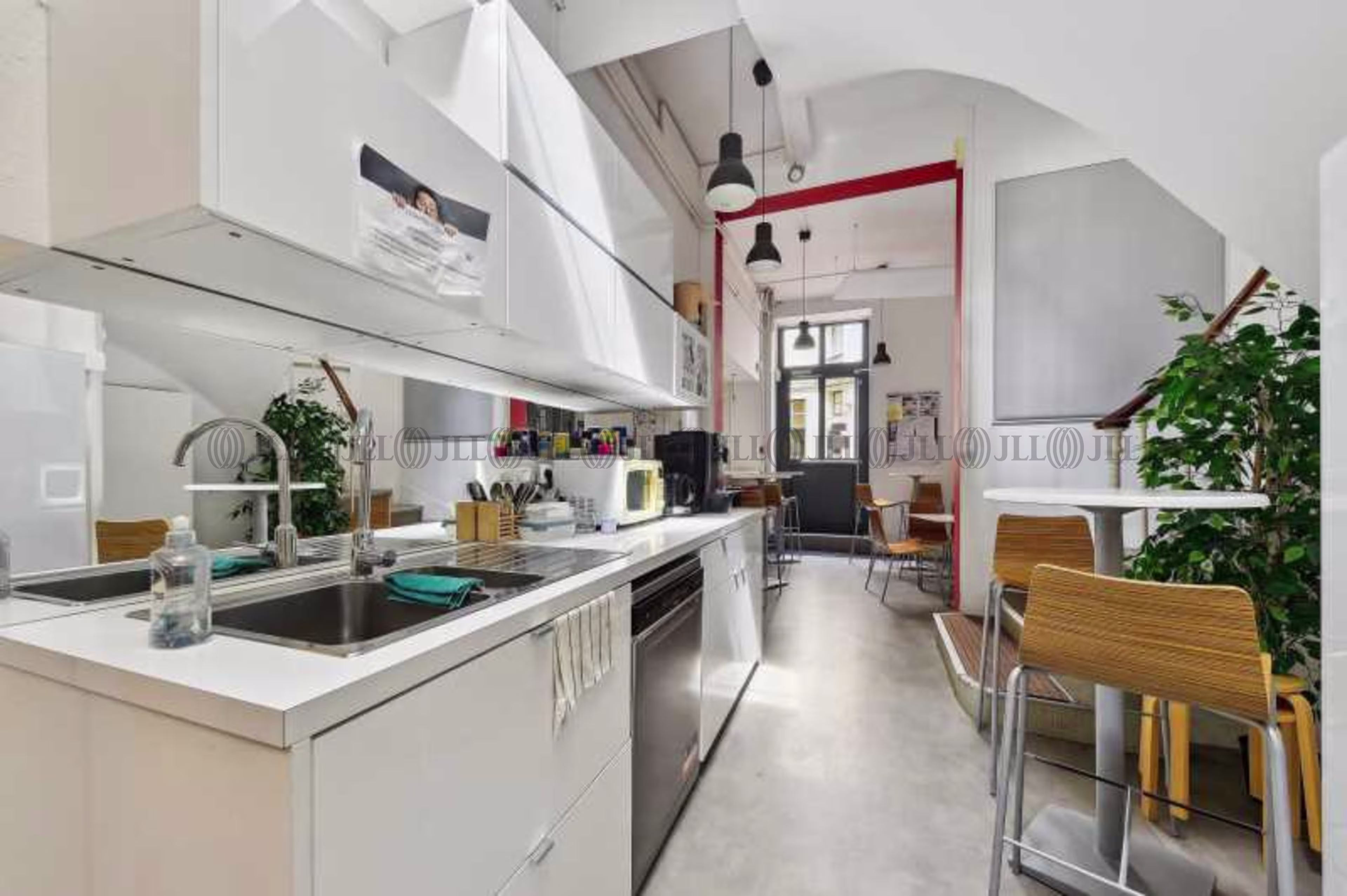 19-21 RUE DU ROCHER