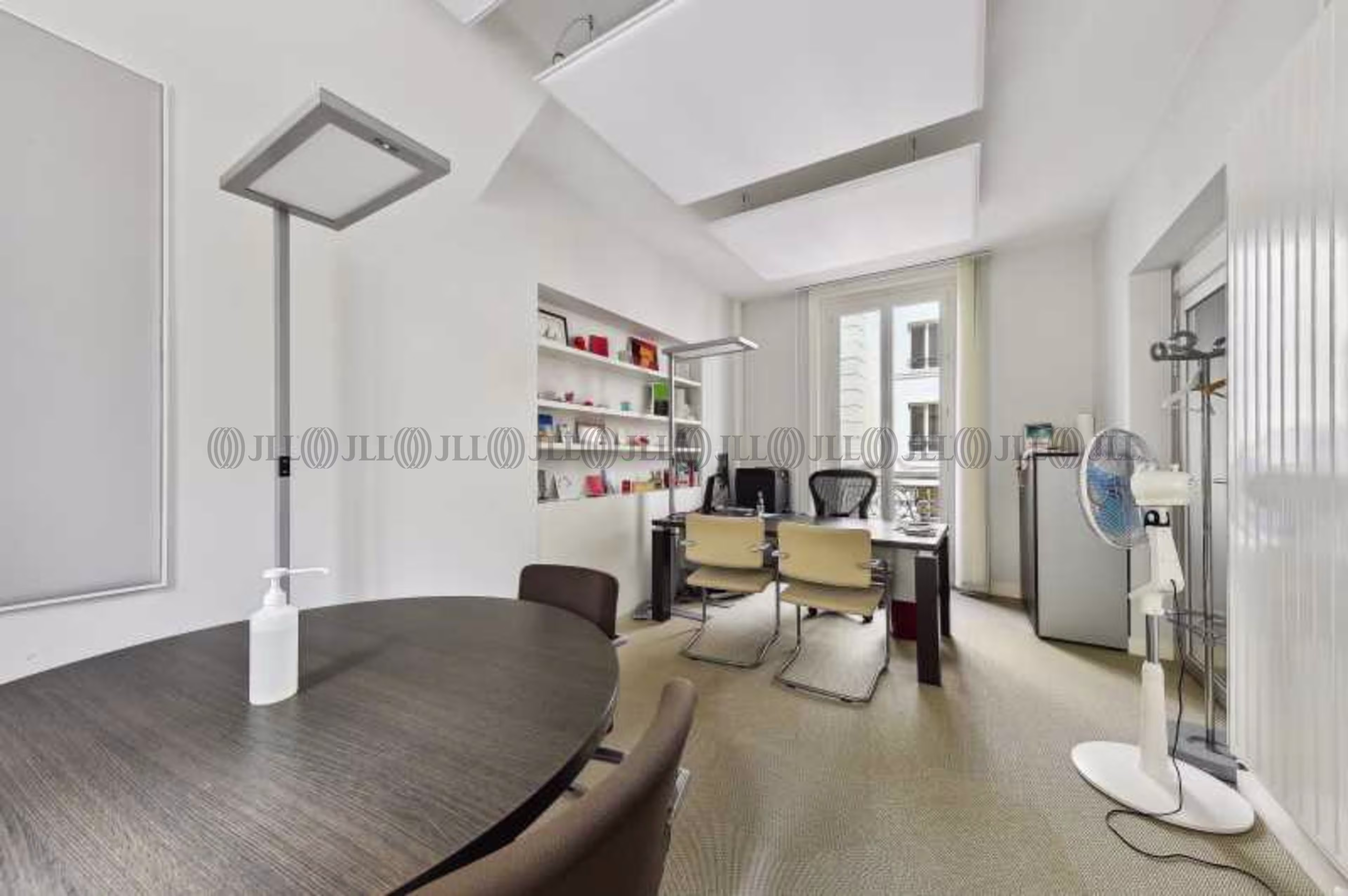 19-21 RUE DU ROCHER