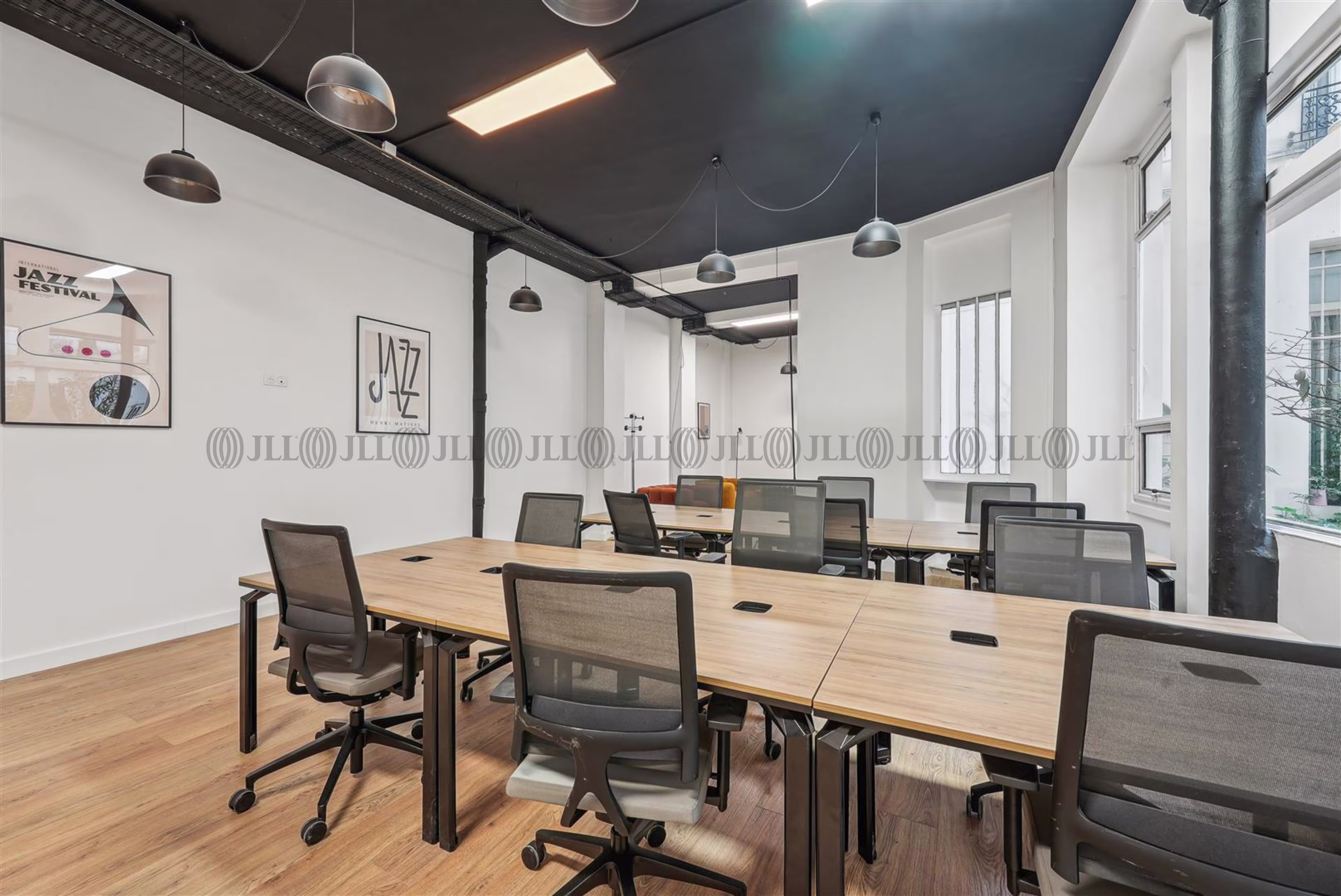 10-12 RUE RODIER