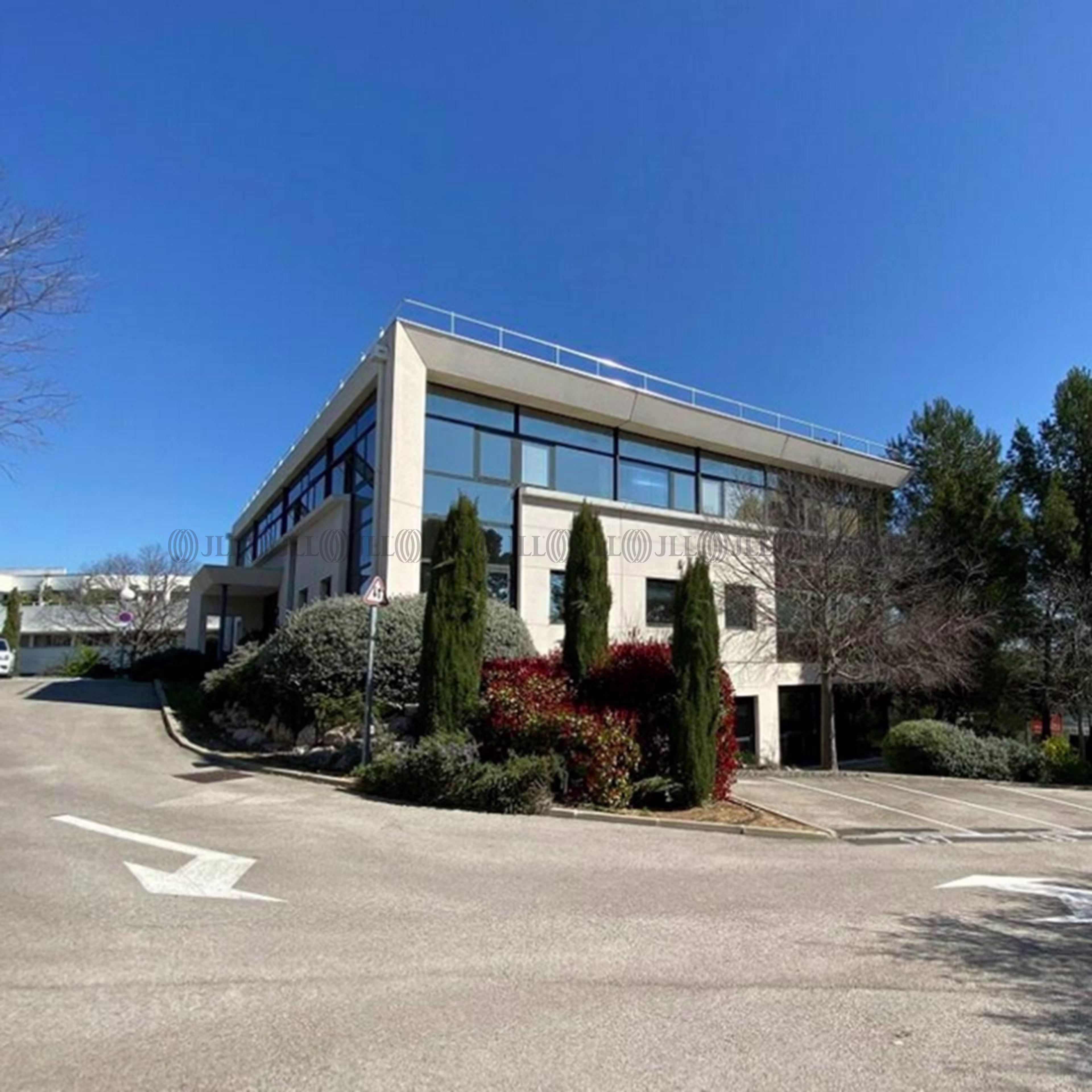 355 RUE LOUIS DE BROGLIE
