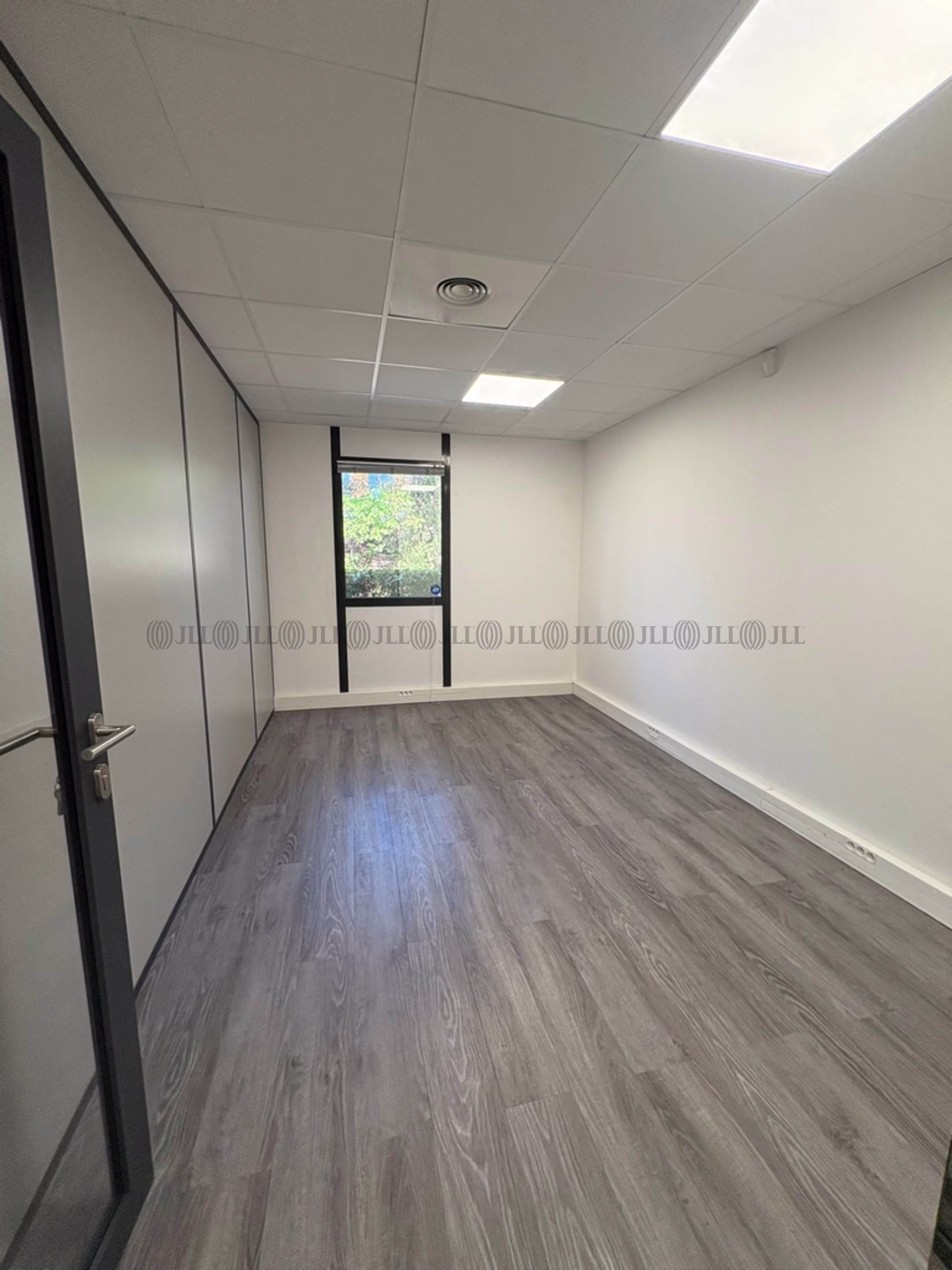355 RUE LOUIS DE BROGLIE