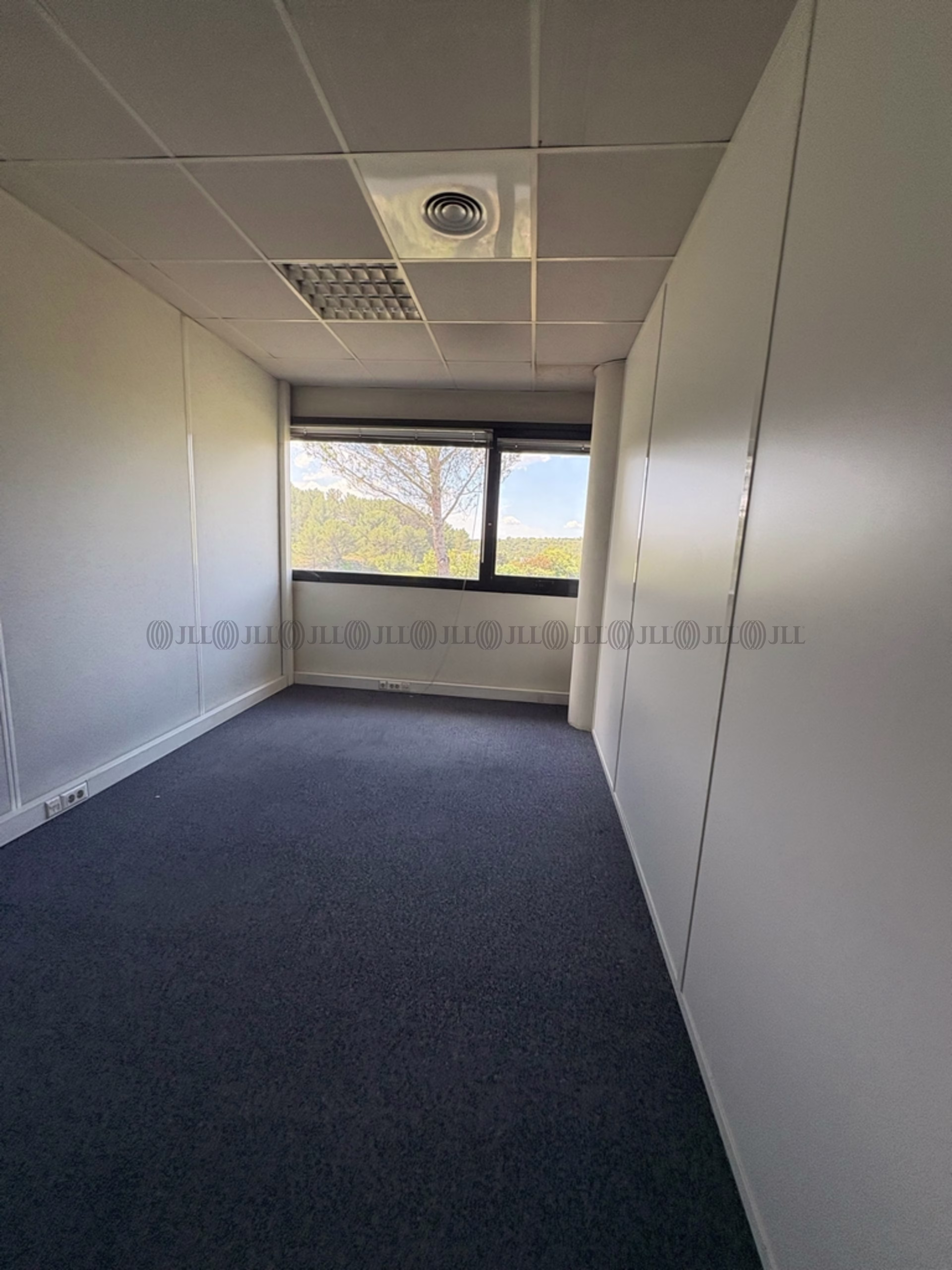355 RUE LOUIS DE BROGLIE