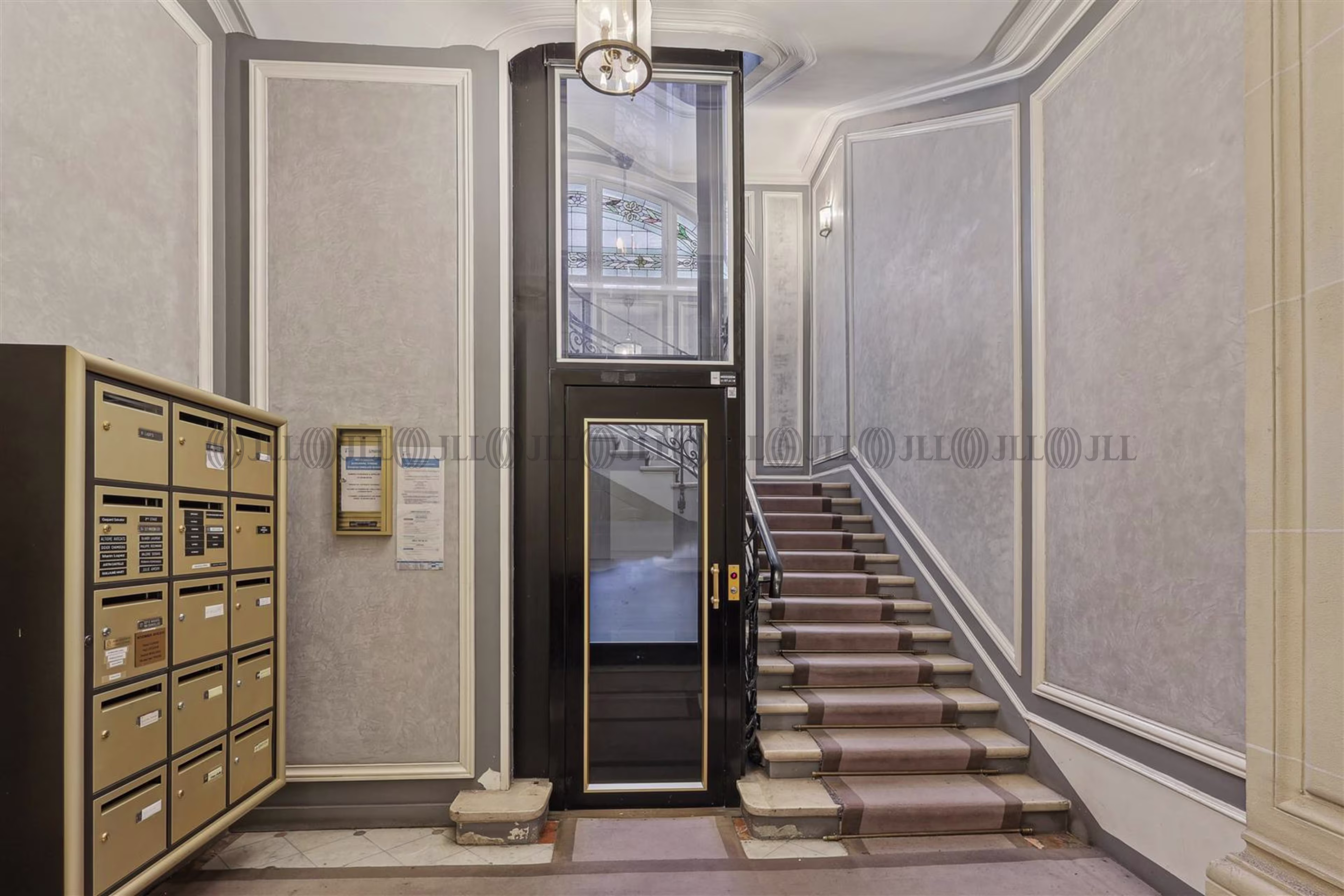 109 RUE DE COURCELLES