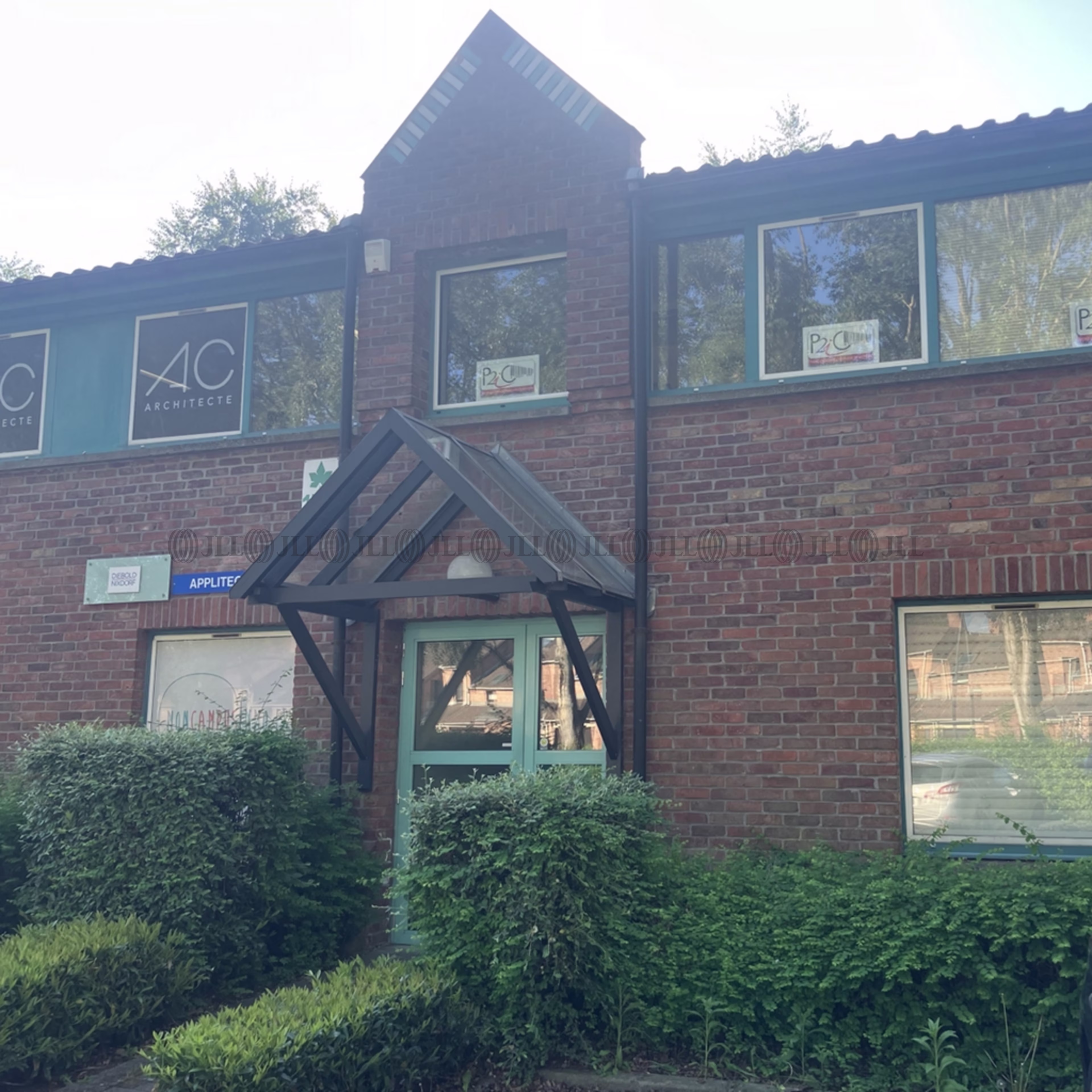 152 RUE DU 8 MAI 1945