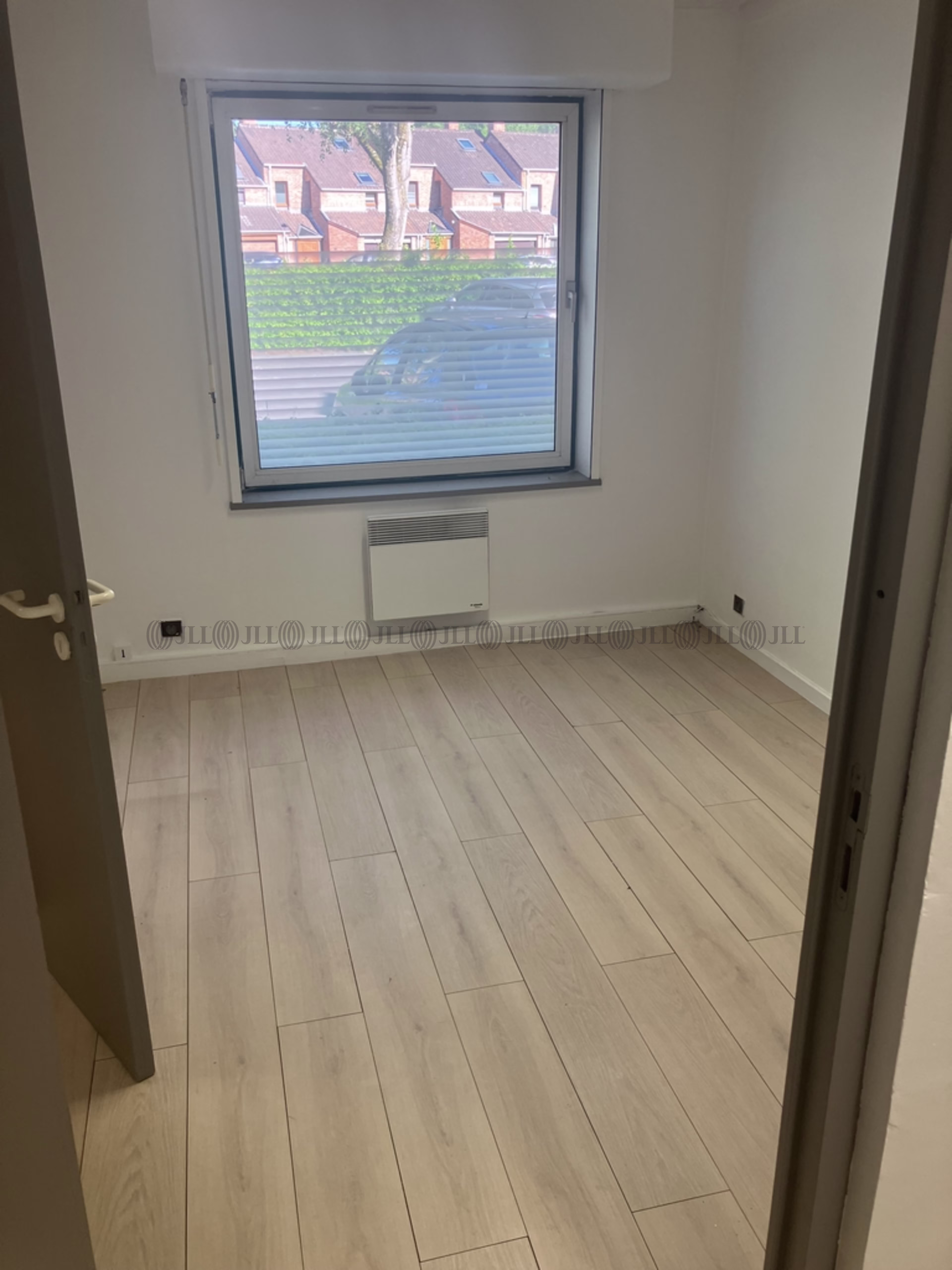 152 RUE DU 8 MAI 1945